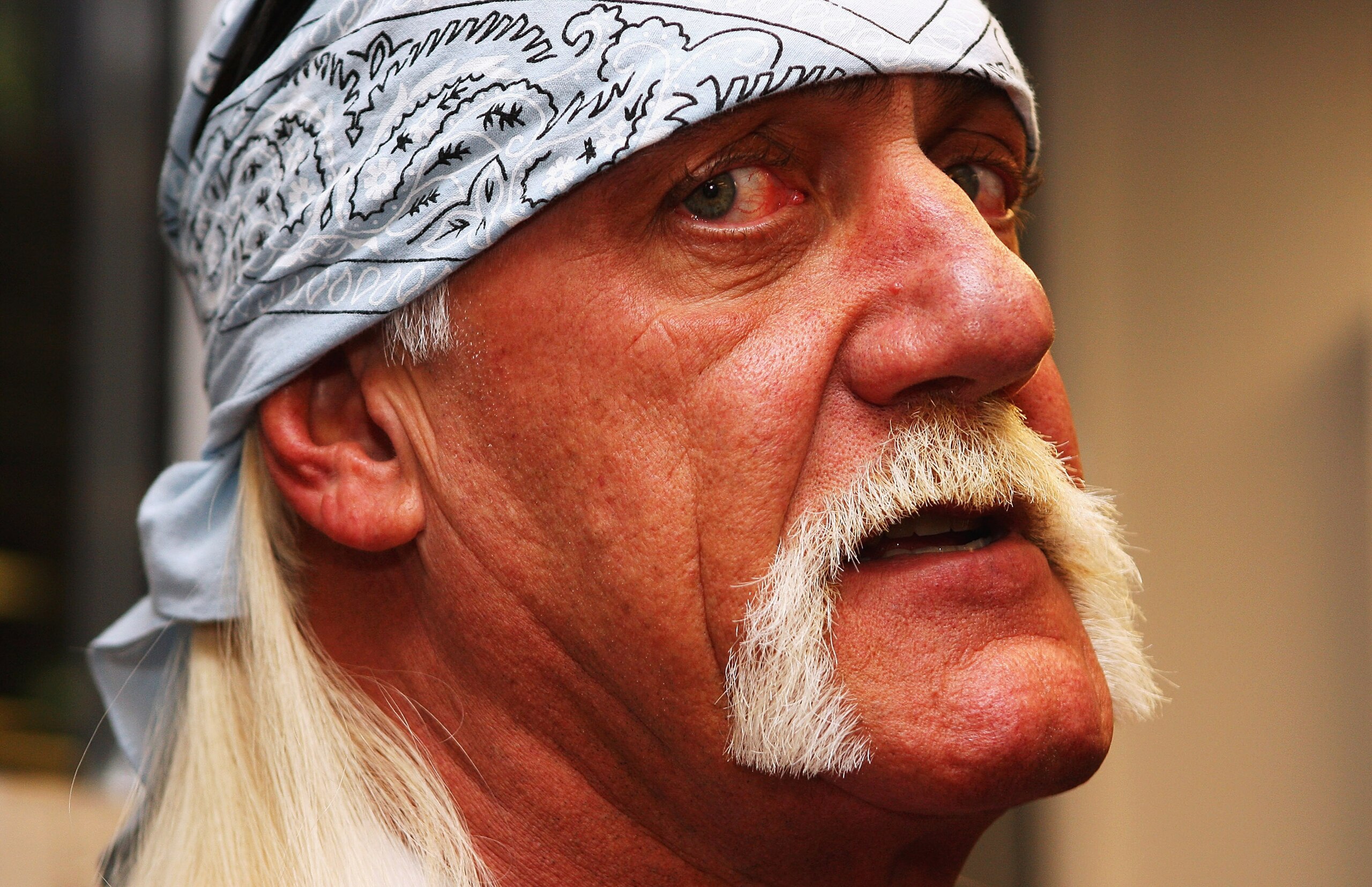 SYDNEY, AUSTRALIA - NOVEMBER 18: Wrestler Hulk Hogan is interviewed during a media opportunity with Sydney Roosters players at Roosters Headquarters on November 18, 2009 in Sydney, Australia. (Photo by Cameron Spencer/Getty Images) SYDNEY, AUSTRALIA - NOVEMBER 18: Wrestler Hulk Hogan is interviewed during a media opportunity with Sydney Roosters players at Roosters Headquarters on November 18, 2009 in Sydney, Australia. (Photo by Cameron Spencer/Getty Images)