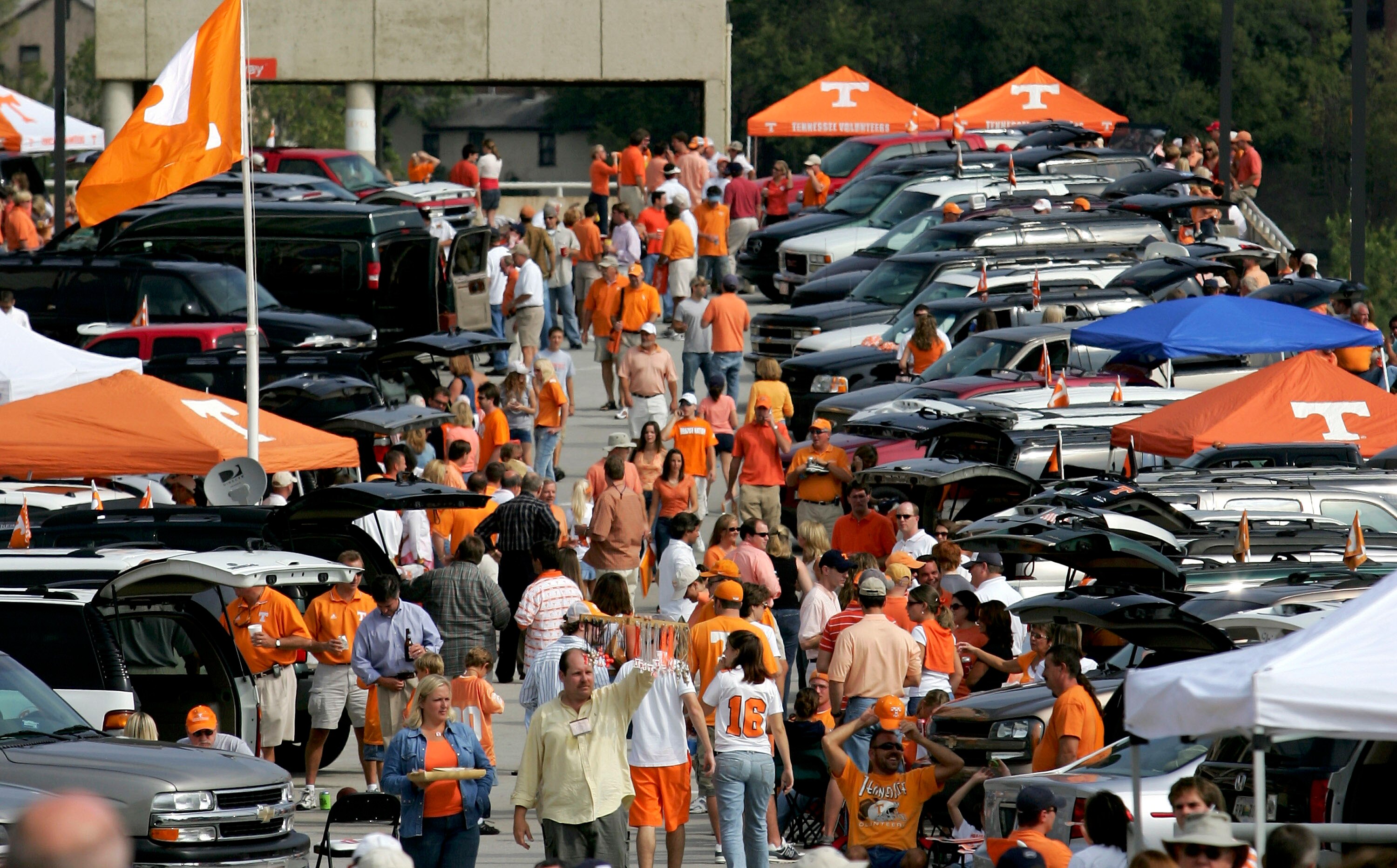 KNOXVILLE, TN - OCTOBER 01:  Fans tailgate out side the stadium prior to the game as the Tennessee Volunteers defeated the Mississippi Rebels 27-10 at Neyland Stadium on October 1, 2005 in Knoxville, Tennessee.  (Photo by Doug Pensinger/Getty Images)