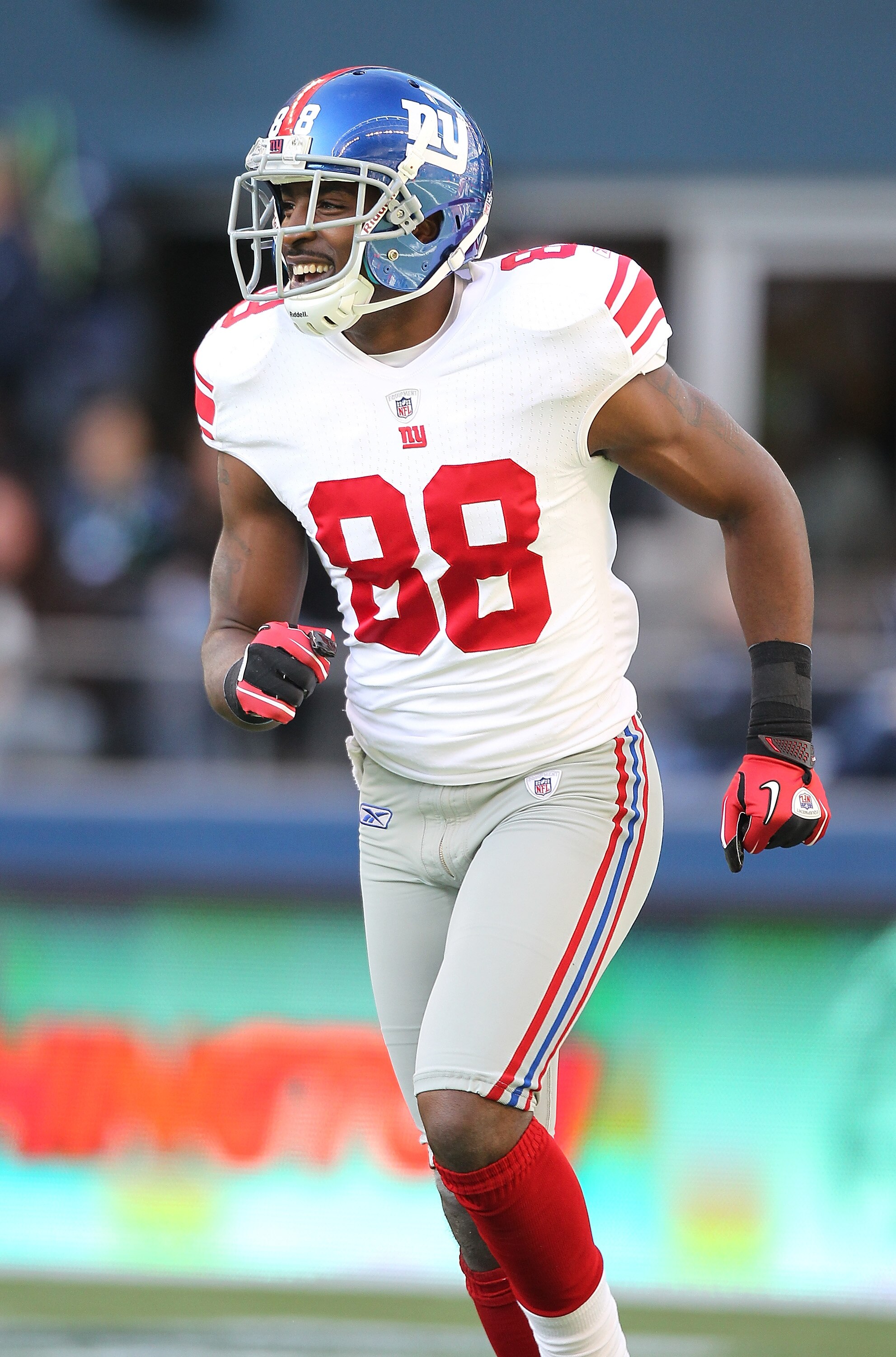 SEATTLE - NOVEMBER 07:  Wide receiver Hakeem Nicks #88 of the New York Giants smiles after scoring a touchdown against the Seattle Seahawks at Qwest Field on November 7, 2010 in Seattle, Washington. The Giants defeated the Seahawks 41-7. (Photo by Otto Gr