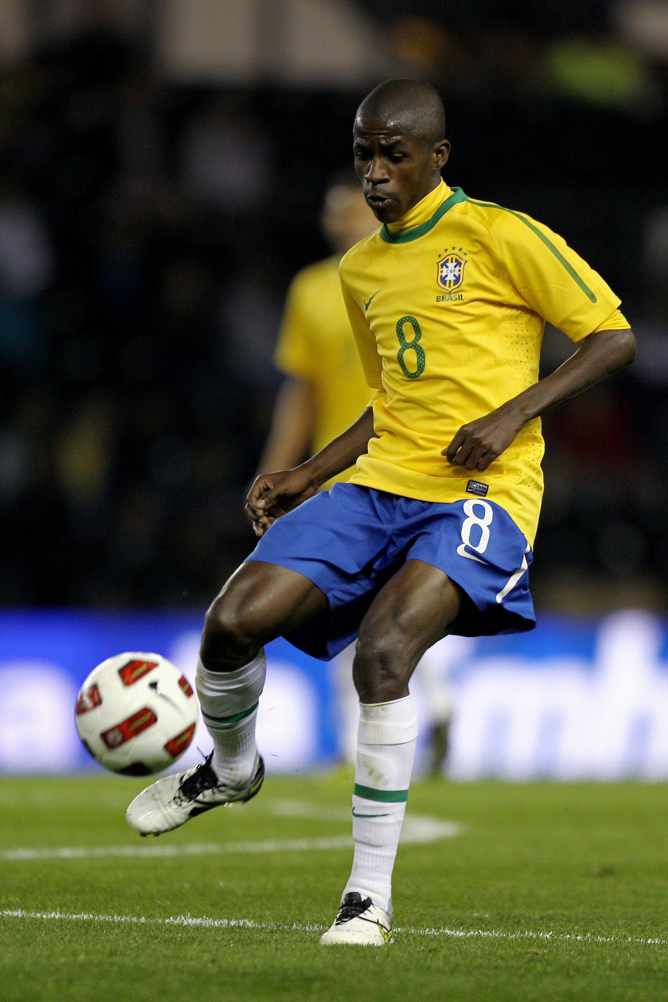 DERBY, ENGLAND - OCTOBER 11: Ramires of Brazil in action during the International Friendly match between Brazil and Ukraine at Pride Park Stadium on October 11, 2010 in Derby, England. (Photo by Dean Mouhtaropoulos/Getty Images) DERBY, ENGLAND - OCTOBER 11: Ramires of Brazil in action during the International Friendly match between Brazil and Ukraine at Pride Park Stadium on October 11, 2010 in Derby, England. (Photo by Dean Mouhtaropoulos/Getty Images)