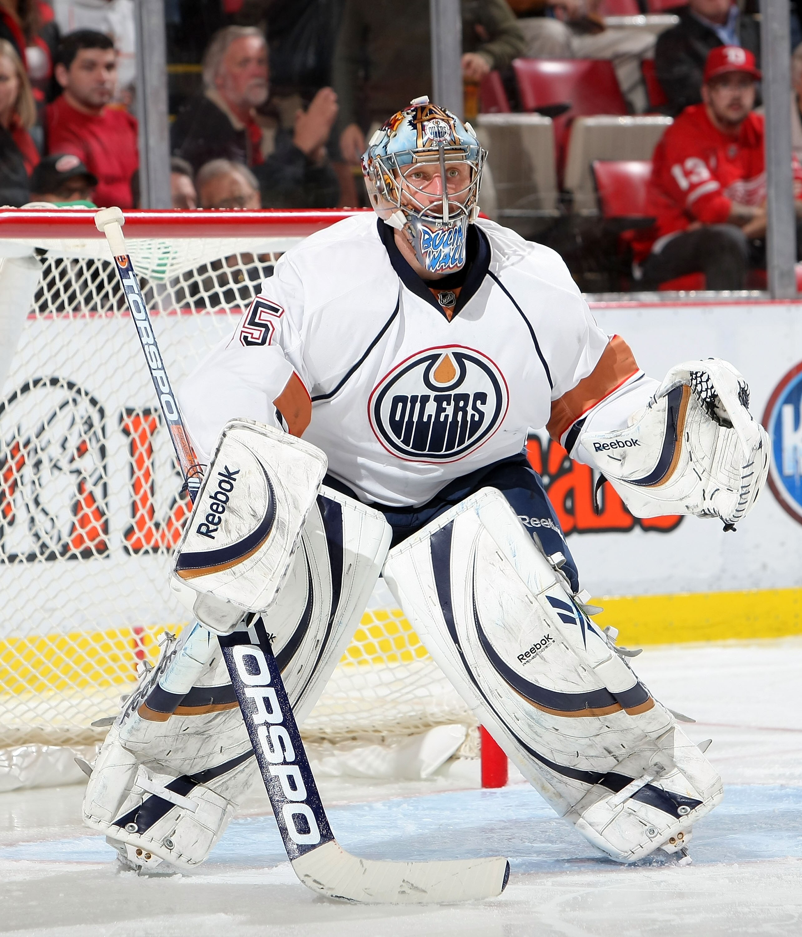 DETROIT - NOVEMBER 11:  Nikolai Khaabibulin #35 of the Edmonton Oilers keeps his eyes on the play against the Detroit Red Wings during their NHL game at Joe Louis Arena on November 11, 2010 in Detroit, Michigan.  (Photo by Dave Sandford/Getty Images)