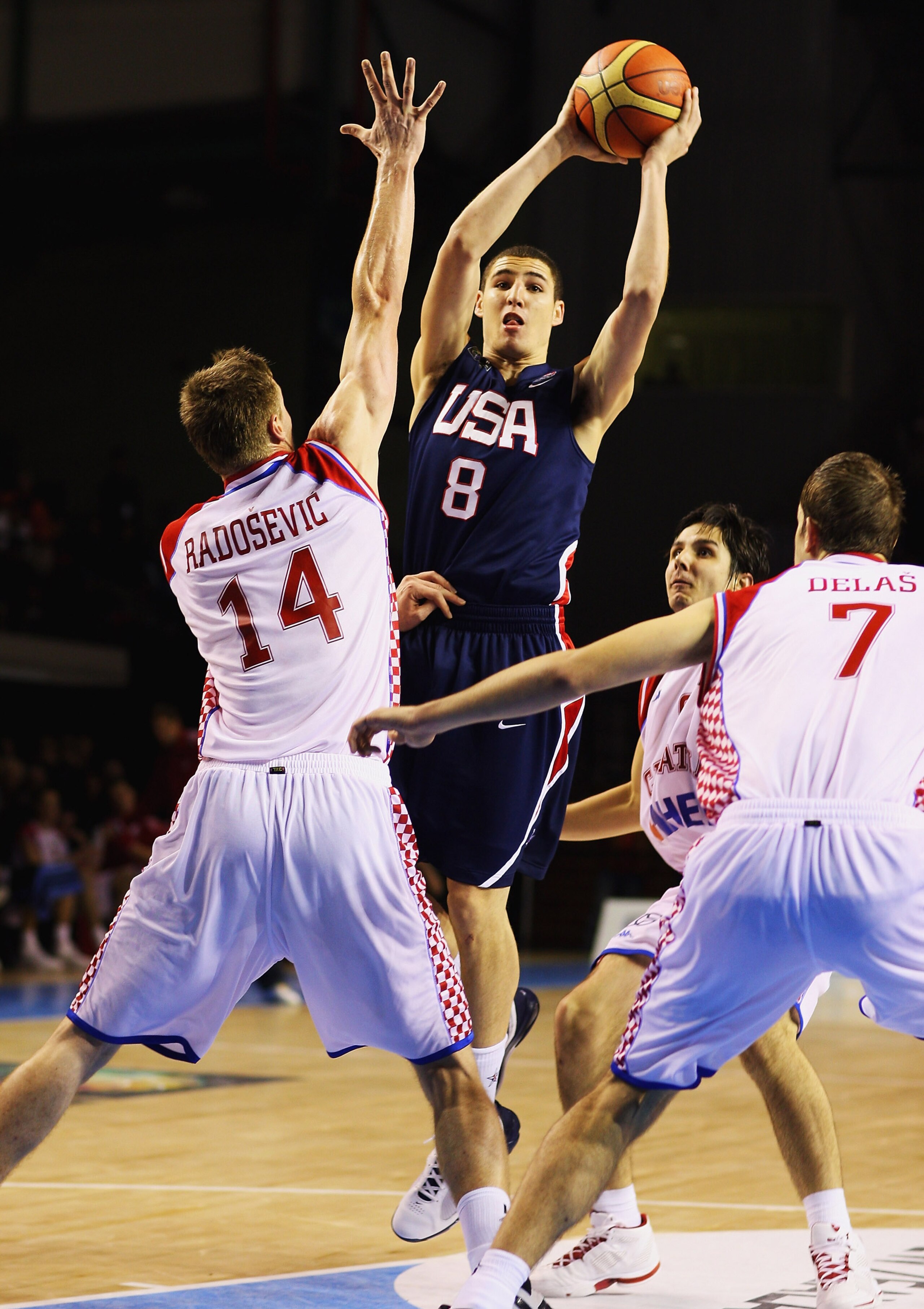 AUCKLAND, NEW ZEALAND - JULY 11:  Klay Thompson of the USA shoots during the U19 Basketball World Championships Semi-Final match between Croatia and the United States of America at North Shore Events Centre on July 11, 2009 in Auckland, New Zealand.  (Pho