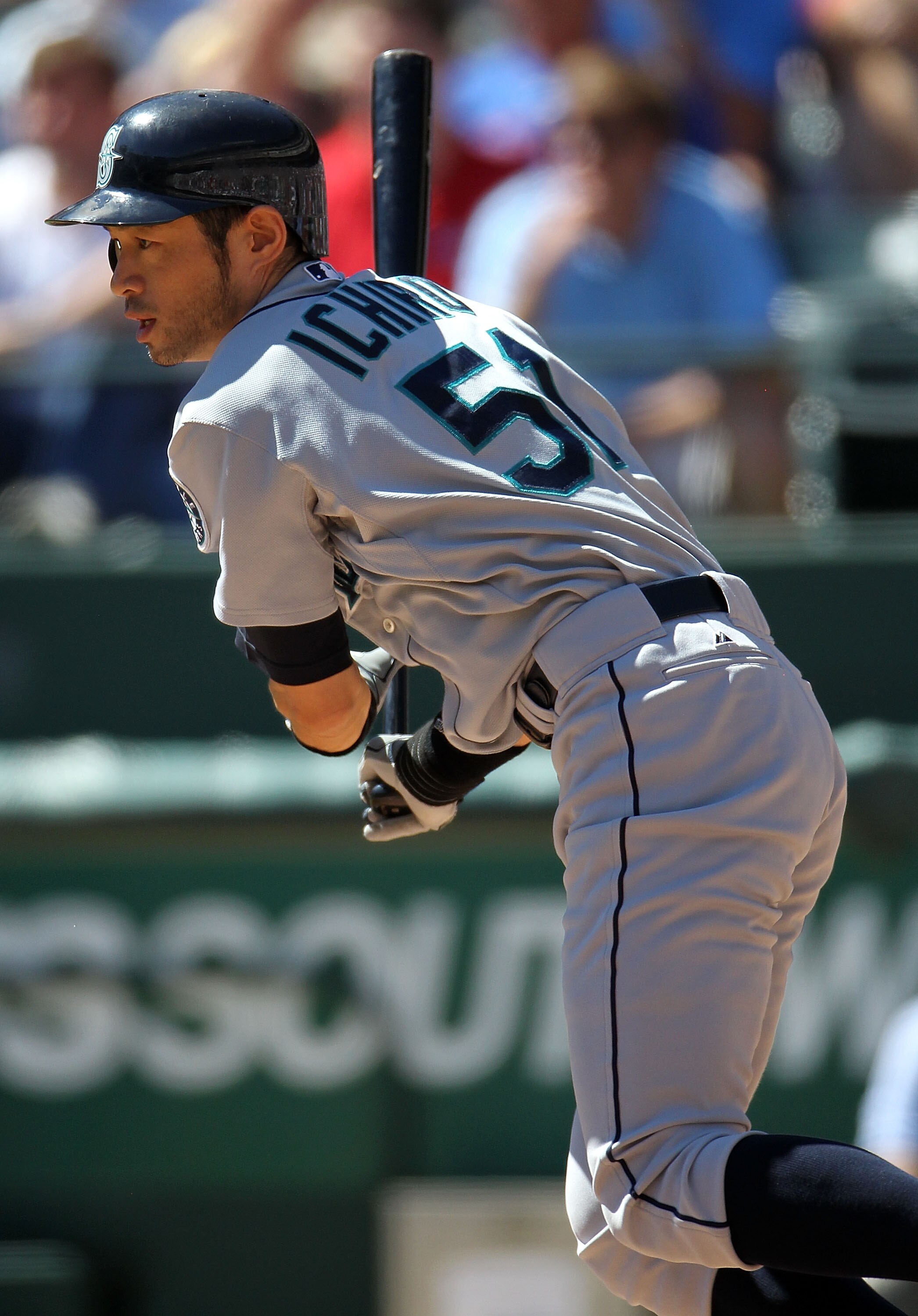 ARLINGTON, TX - SEPTEMBER 29:  Ichiro Suzuki #51 of the Seattle Mariners at bat against the Texas Rangers at Rangers Ballpark in Arlington on September 29, 2010 in Arlington, Texas.  (Photo by Ronald Martinez/Getty Images)
