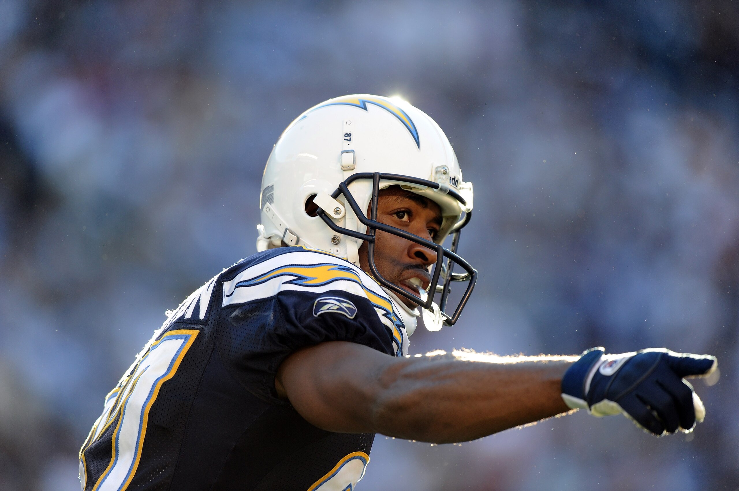 SAN DIEGO, CA - DECEMBER 12:  Kelley Washington #87 of the San Diego Chargers lines up at the line of scrimmage during the game against the Kansas City Chiefs at Qualcomm Stadium on December 12, 2010 in San Diego, California.  (Photo by Harry How/Getty Im