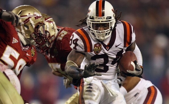 CHARLOTTE, NC - DECEMBER 04:  Ryan Williams #34 of the Virginia Tech Hokies against the Florida State Seminoles during their game at Bank of America Stadium on December 4, 2010 in Charlotte, North Carolina.  (Photo by Streeter Lecka/Getty Images)