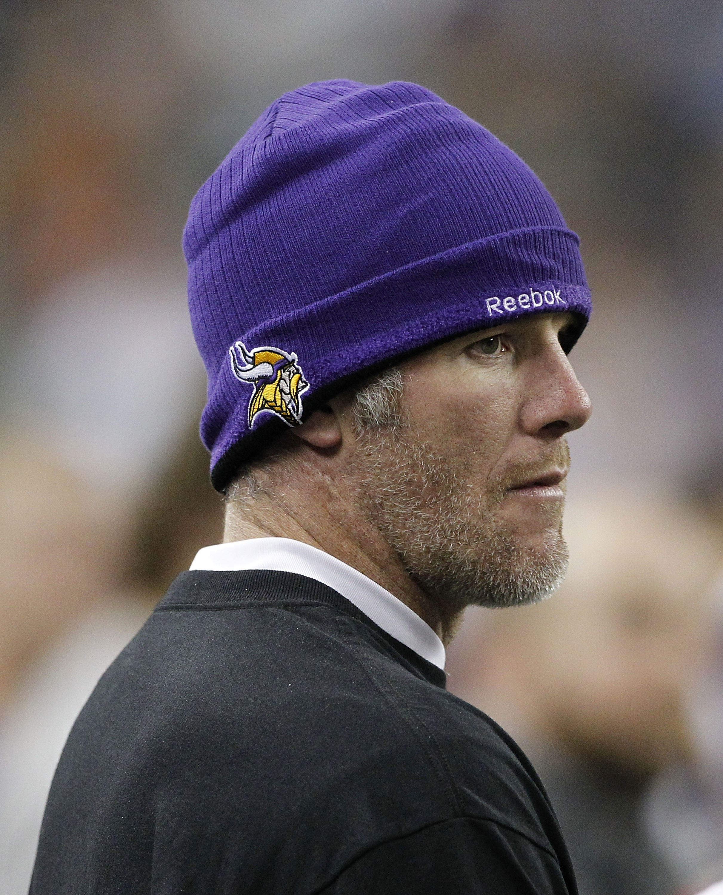 DETROIT - DECEMBER 13: Quarterback Brett Favre #4 of the Minnesota Vikings watches the action during the game against the New York Giants at Ford Field on December 13, 2010 in Detroit, Michigan. The Giants defeated the Vikings 21-3. (Photo by Leon Halip/G