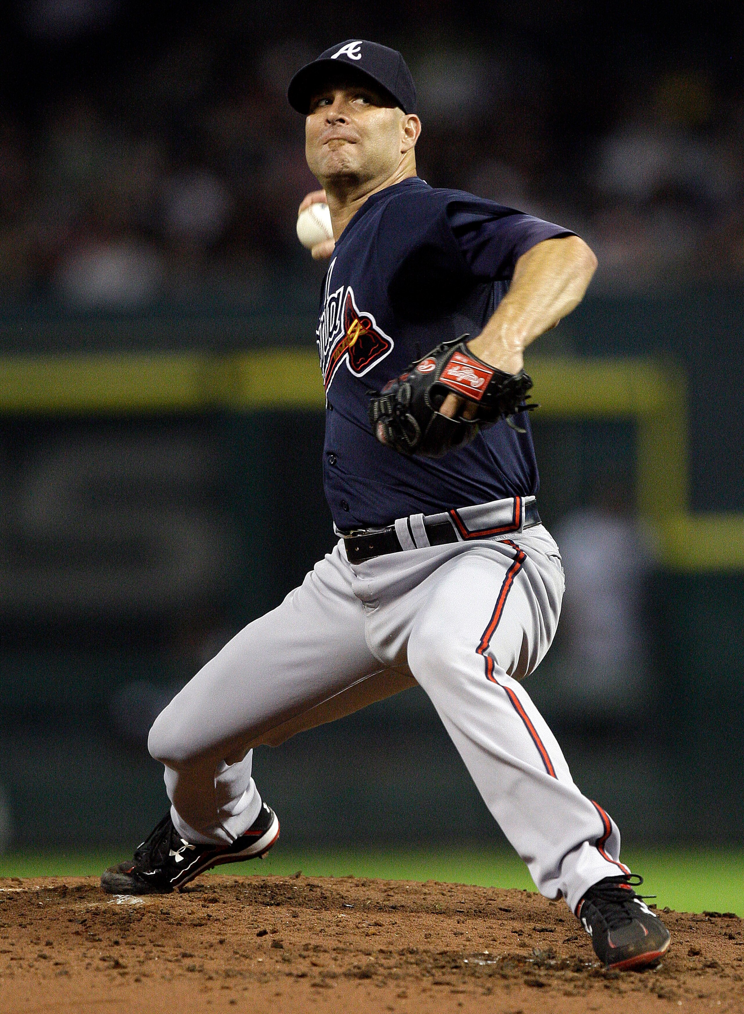 HOUSTON - JUNE 10: Pitcher Tim Hudson #15 of the Atlanta Braves throws against the Houston Astros at Minute Maid Park on June 10, 2011 in Houston, Texas. (Photo by Bob Levey/Getty Images) HOUSTON - JUNE 10: Pitcher Tim Hudson #15 of the Atlanta Braves throws against the Houston Astros at Minute Maid Park on June 10, 2011 in Houston, Texas. (Photo by Bob Levey/Getty Images)