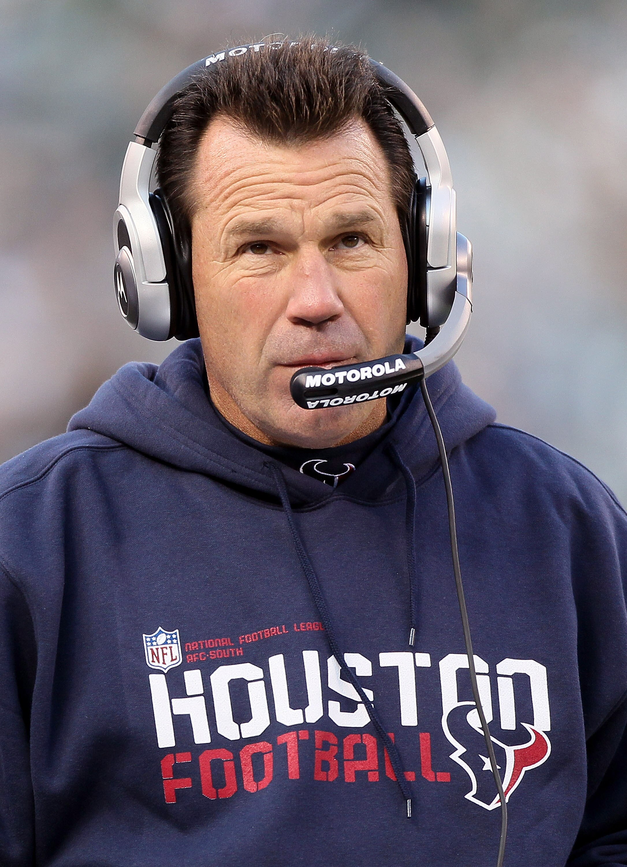 EAST RUTHERFORD, NJ - NOVEMBER 21:  Head coach Gary Kubiak of the Houston Texans looks on against the New York Jets on November 21, 2010 at the New Meadowlands Stadium in East Rutherford, New Jersey.  (Photo by Jim McIsaac/Getty Images)