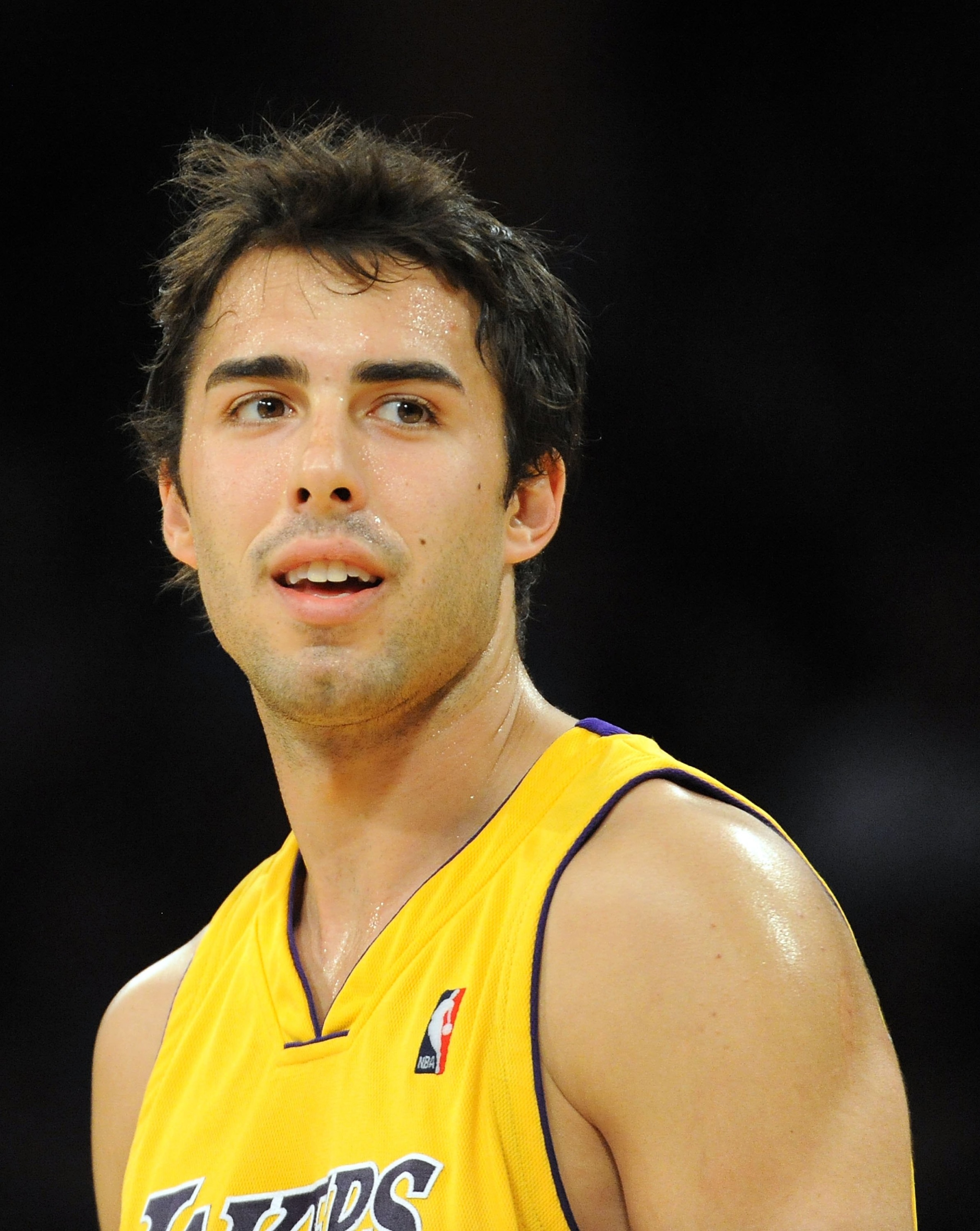 LOS ANGELES, CA - NOVEMBER 12:  Sasha Vujacic #18 of the Los Angeles Lakers during the game against the Phoenix Suns at Staples Center on November 12, 2009 in Los Angeles, California.  (Photo by Harry How/Getty Images) NOTE TO USER: User expressly acknowl
