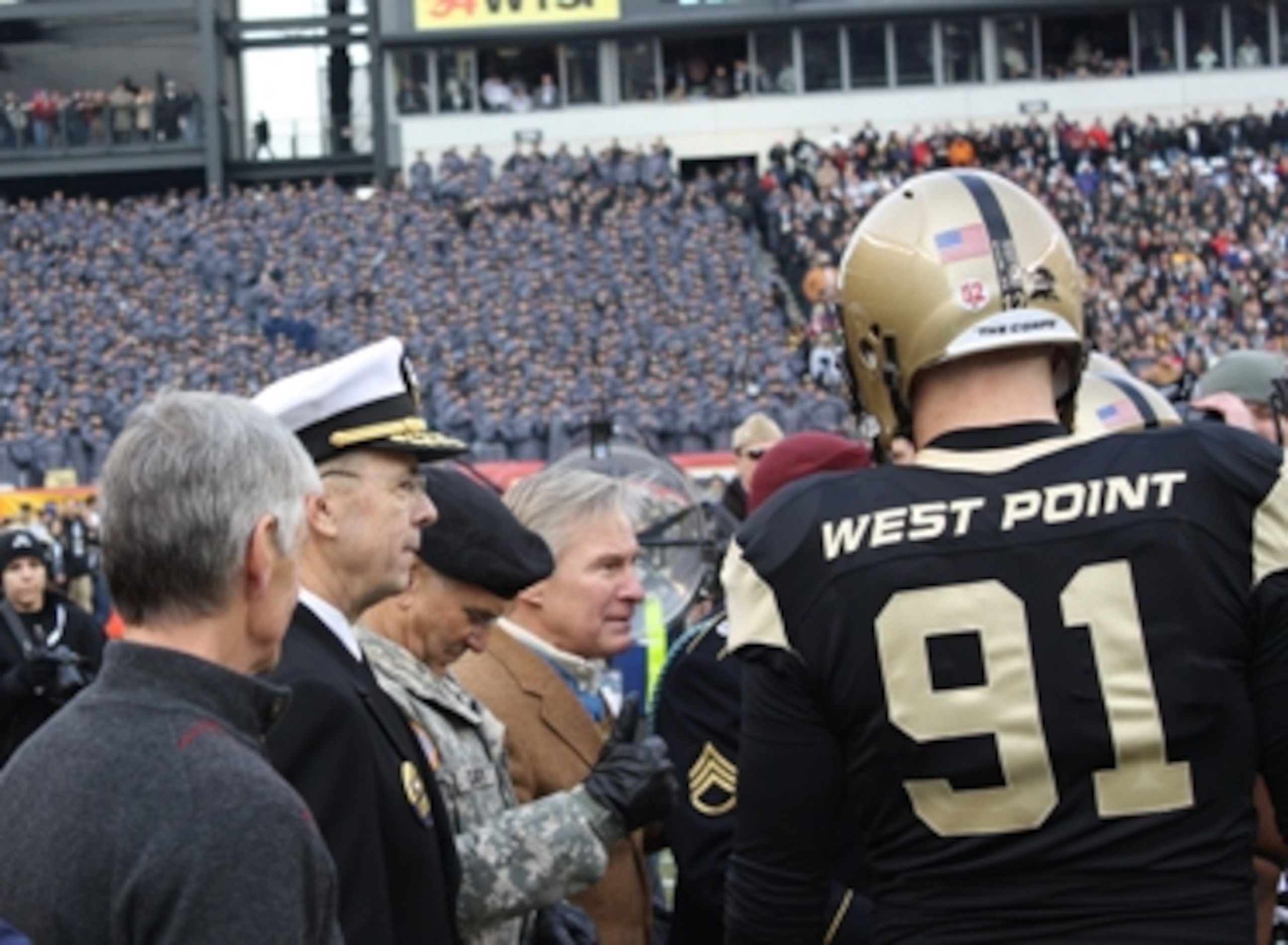 Admiral Mullen Greets Army's Carson Homme