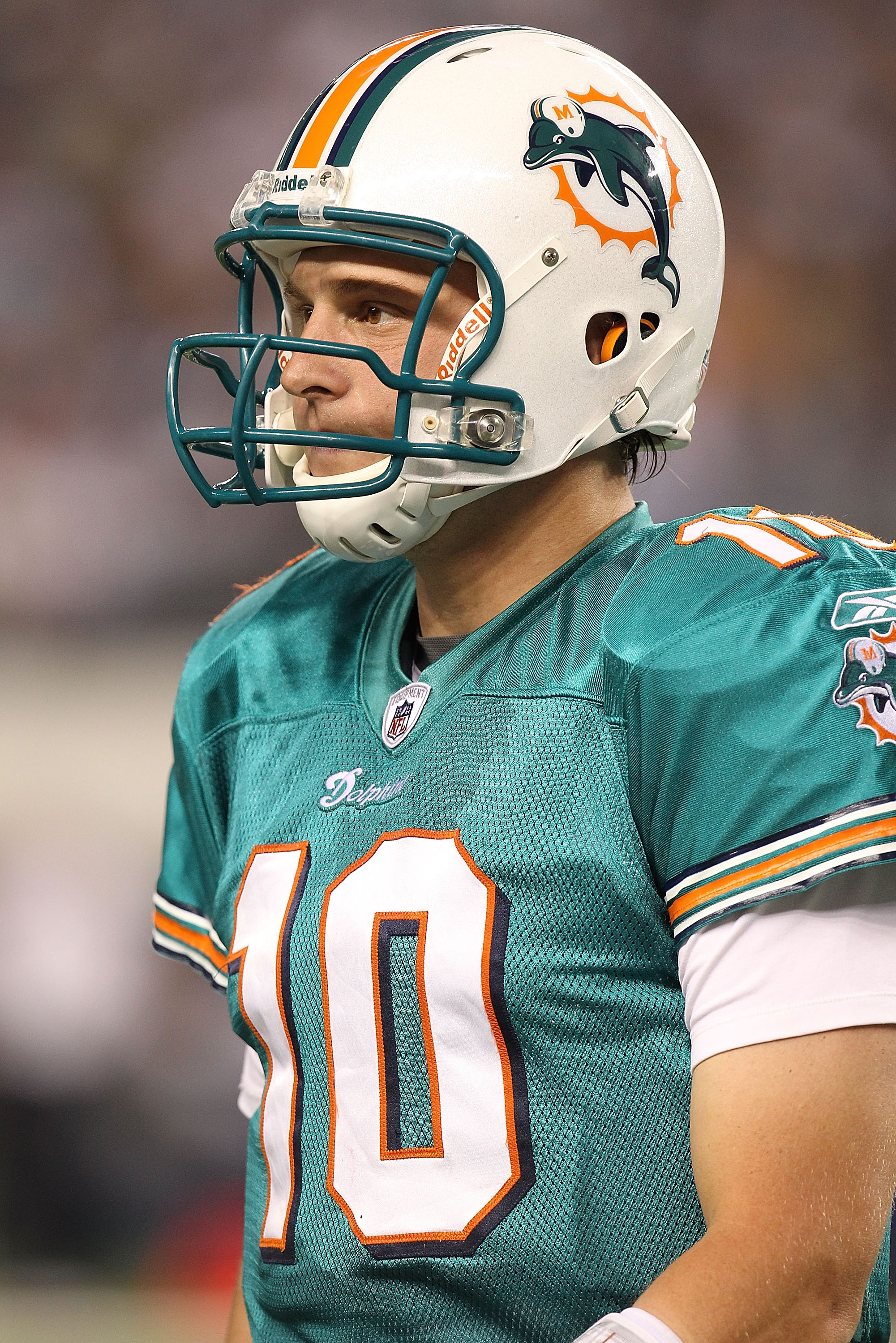 ARLINGTON, TX - SEPTEMBER 02:  Quarterback Chad  Pennington #10 of the Miami Dolphins walks off the field against the Dallas Cowboys during a preseason game at Cowboys Stadium on September 2, 2010 in Arlington, Texas.  (Photo by Ronald Martinez/Getty Imag