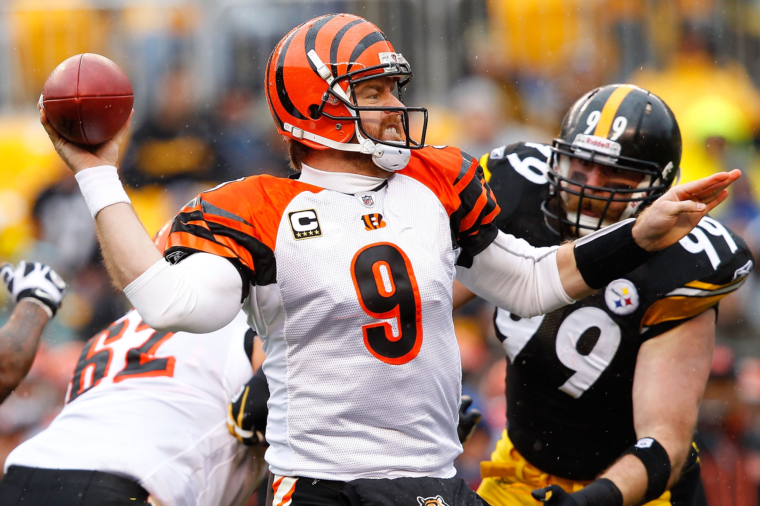 PITTSBURGH - DECEMBER 12: Carson Palmer #9 of the Cincinnati Bengals drops back to pass against the Pittsburgh Steelers during the game on December 12, 2010 at Heinz Field in Pittsburgh, Pennsylvania. (Photo by Jared Wickerham/Getty Images) PITTSBURGH - DECEMBER 12: Carson Palmer #9 of the Cincinnati Bengals drops back to pass against the Pittsburgh Steelers during the game on December 12, 2010 at Heinz Field in Pittsburgh, Pennsylvania. (Photo by Jared Wickerham/Getty Images)