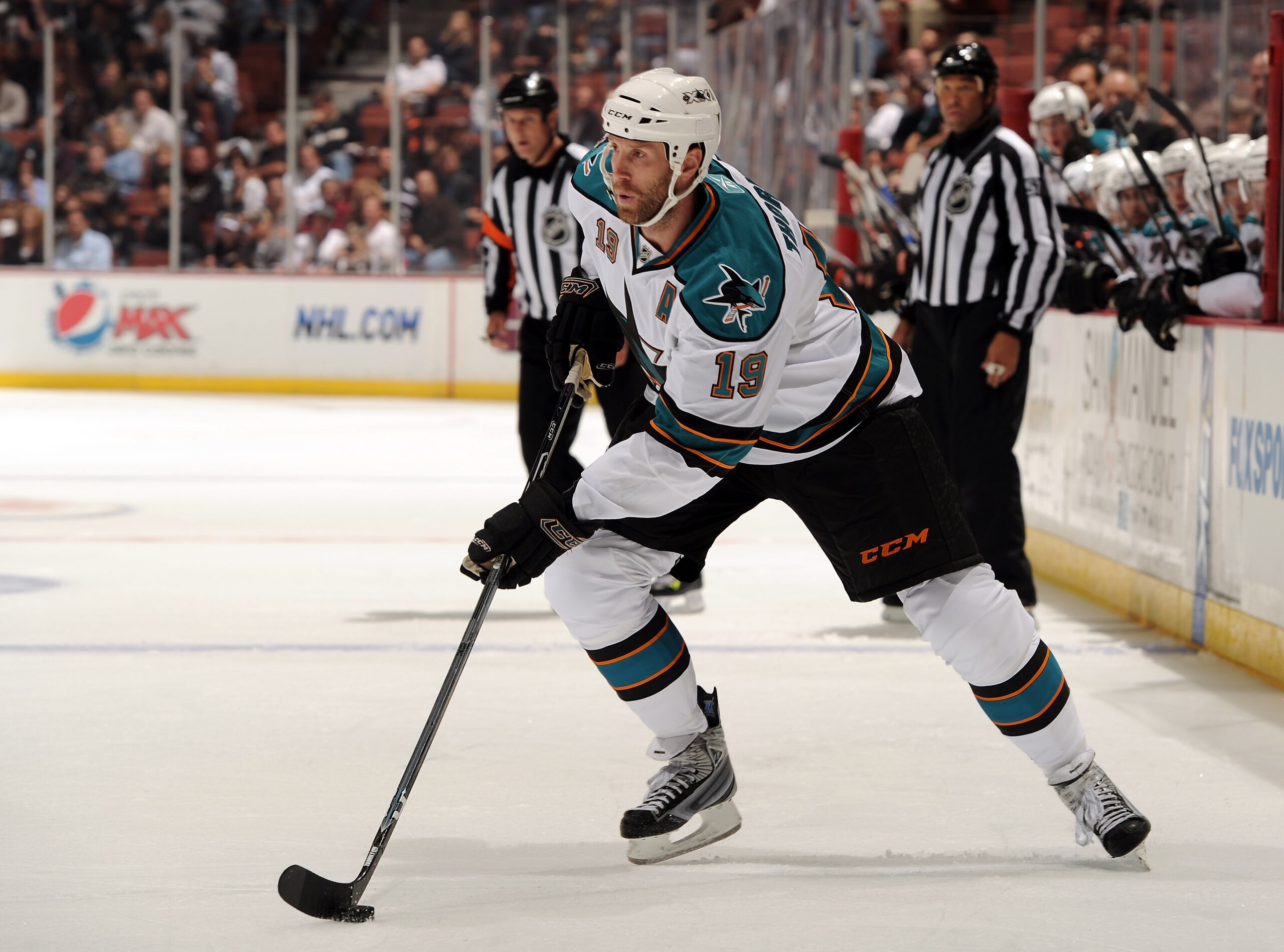 ANAHEIM, CA - SEPTEMBER 22:  Joe Thornton #19 of the San Jose Sharks skates in on goal against the Anaheim Ducks at Honda Center on September 22, 2010 in Anaheim, California.  (Photo by Harry How/Getty Images)