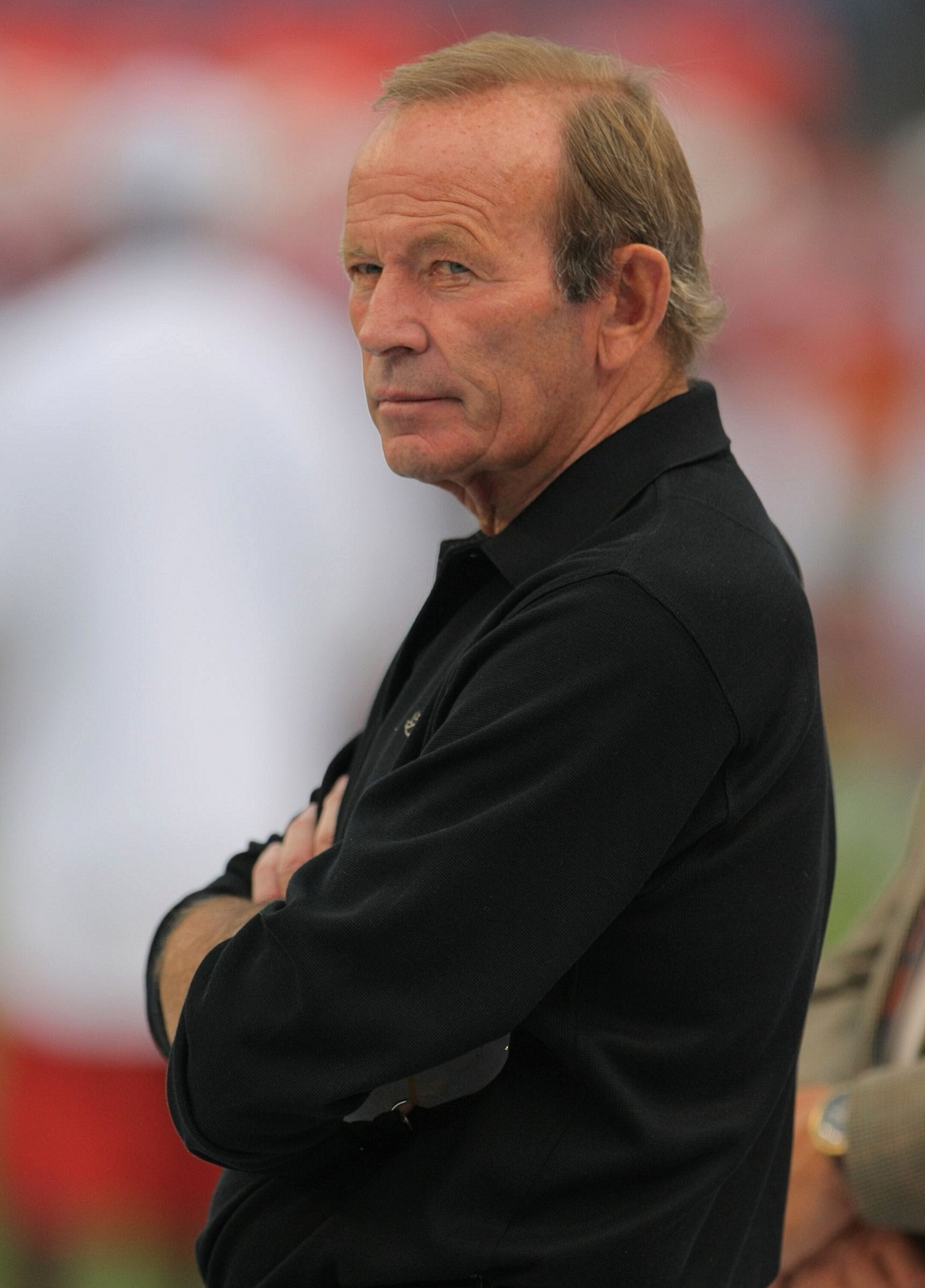DENVER - SEPTEMBER 3: Denver Broncos owner Pat Bowlen looks on during warm-ups prior to the NFL preseason game against the Arizona Cardinals at Invesco Field at Mile High on September 3, 2009 in Denver, Colorado.  (Photo by Doug Pensinger/Getty Images)