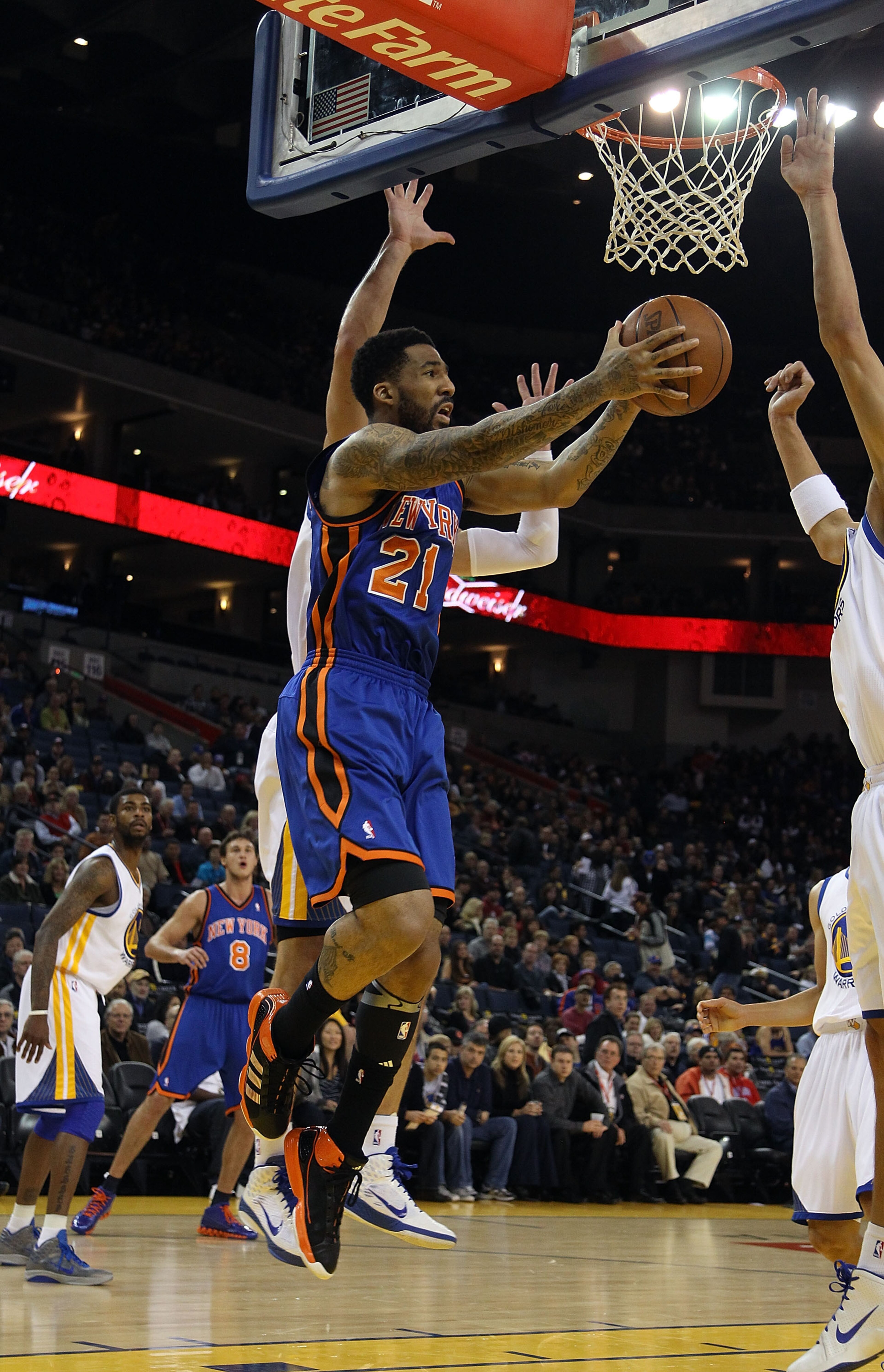 OAKLAND, CA - NOVEMBER 19:  Wilson Chandler #21 of the New York Knicks in action against the Golden State Warriors at Oracle Arena on November 19, 2010 in Oakland, California. NOTE TO USER: User expressly acknowledges and agrees that, by downloading and o