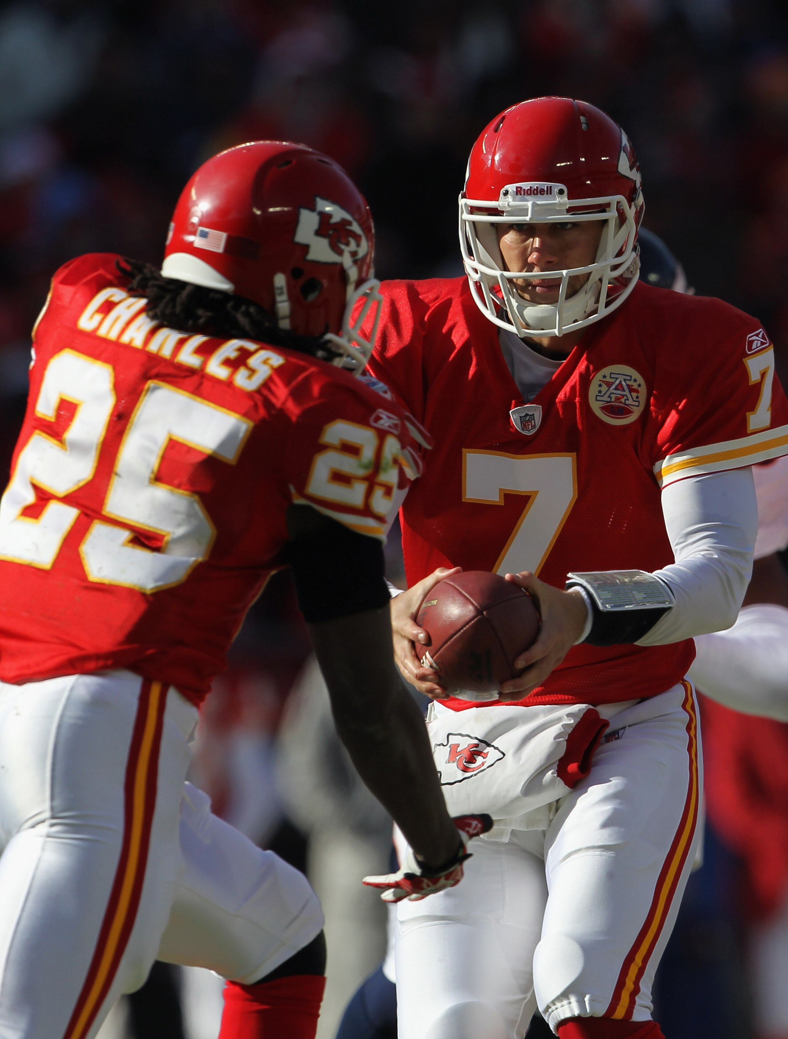 KANSAS CITY, MO - DECEMBER 05:  Quarterback Matt Cassel #7 of the Kansas City Chiefs in action during the game against the Denver Broncos on December 5, 2010 at Arrowhead Stadium in Kansas City, Missouri.  (Photo by Jamie Squire/Getty Images)