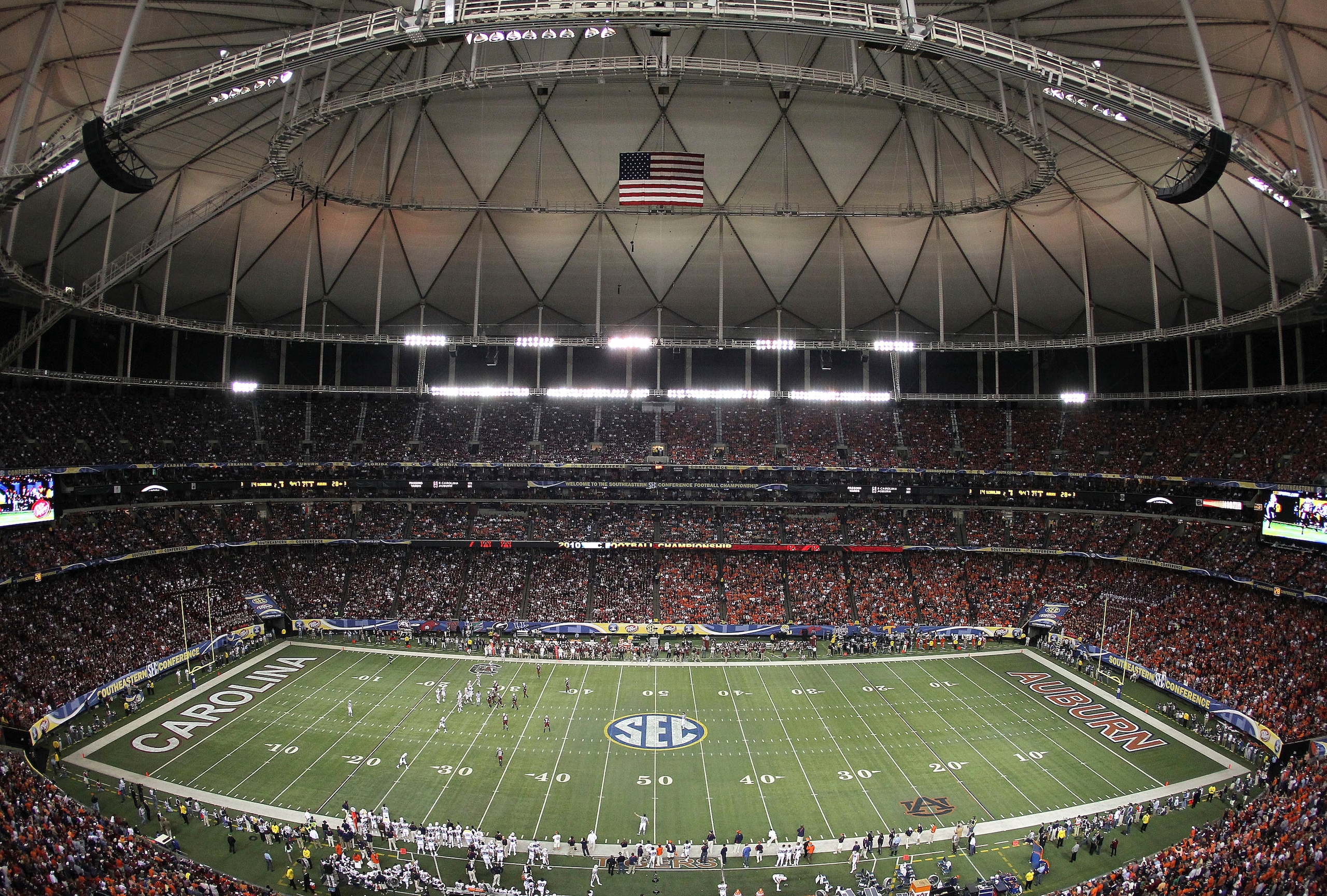 ATLANTA - DECEMBER 4:  General view of Georgia Dome during the 2010 SEC Championship between the Auburn Tigers and South Carolina Gamecocks on December 4, 2010 in Atlanta, Georgia. (Photo by Mike Zarrilli/Getty Images)