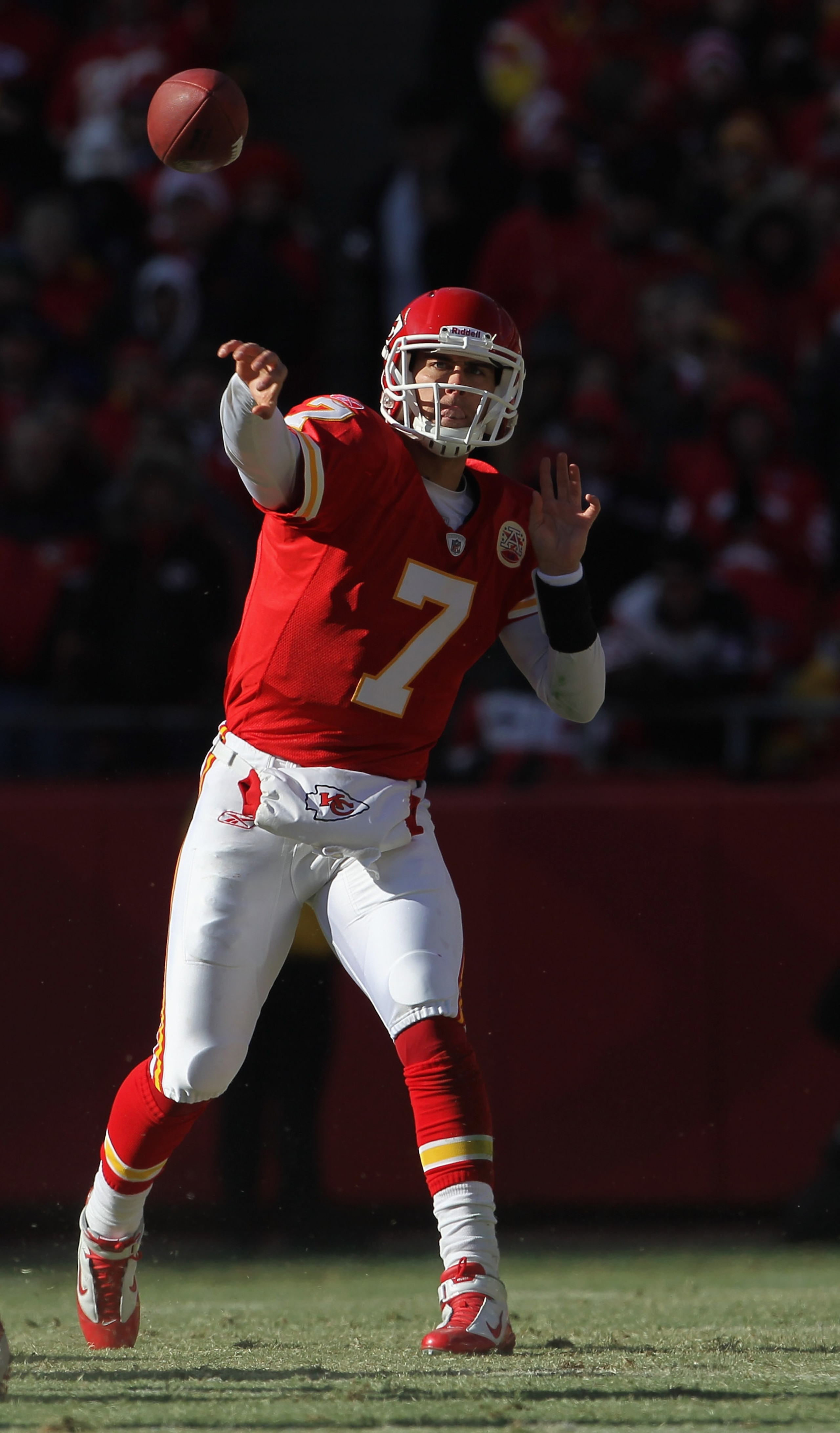 KANSAS CITY, MO - DECEMBER 05:  Quarterback Matt Cassel #7 of the Kansas City Chiefs in action during the game against the Denver Broncos on December 5, 2010 at Arrowhead Stadium in Kansas City, Missouri.  (Photo by Jamie Squire/Getty Images)