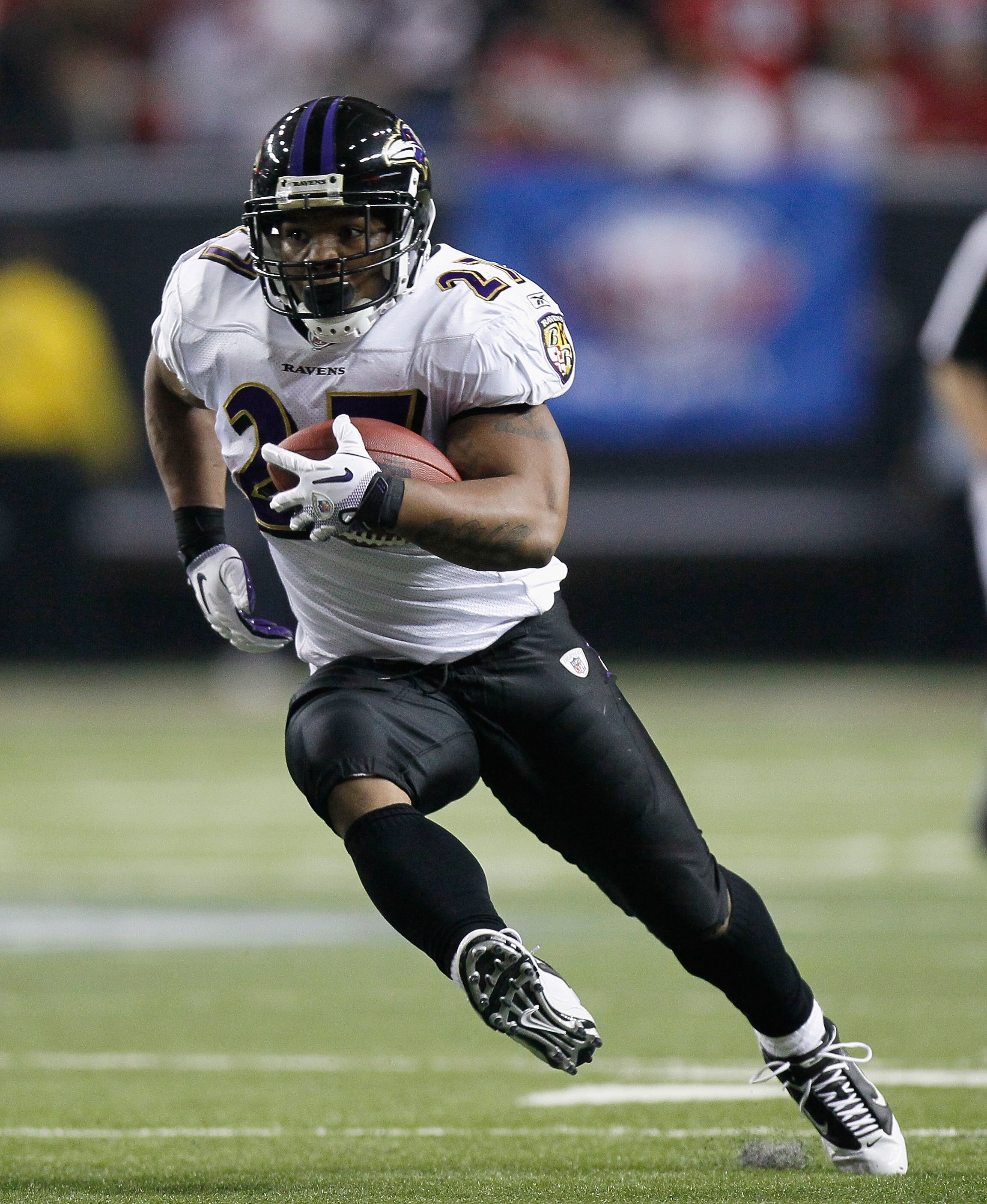 ATLANTA - NOVEMBER 11:  Ray Rice #27 of the Baltimore Ravens against the Atlanta Falcons at Georgia Dome on November 11, 2010 in Atlanta, Georgia.  (Photo by Kevin C. Cox/Getty Images)