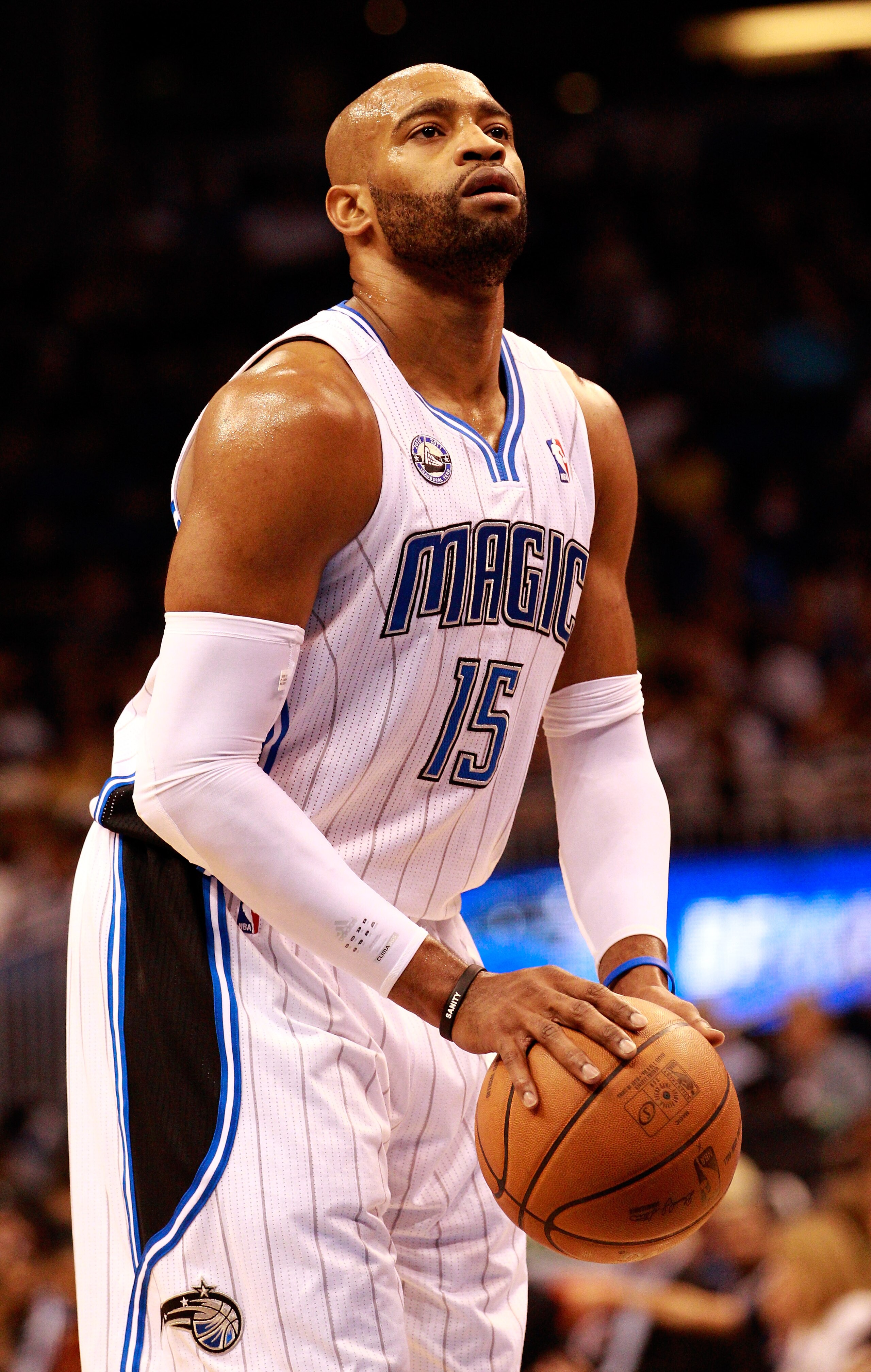 ORLANDO, FL - NOVEMBER 03: Vince Carter #15 of the Orlando Magic attempts a foul shot during the game against the Minnesota Timberwolves at Amway Arena on November 3, 2010 in Orlando, Florida. NOTE TO USER: User expressly acknowledges and agrees that, b ORLANDO, FL - NOVEMBER 03: Vince Carter #15 of the Orlando Magic attempts a foul shot during the game against the Minnesota Timberwolves at Amway Arena on November 3, 2010 in Orlando, Florida. NOTE TO USER: User expressly acknowledges and agrees that, b