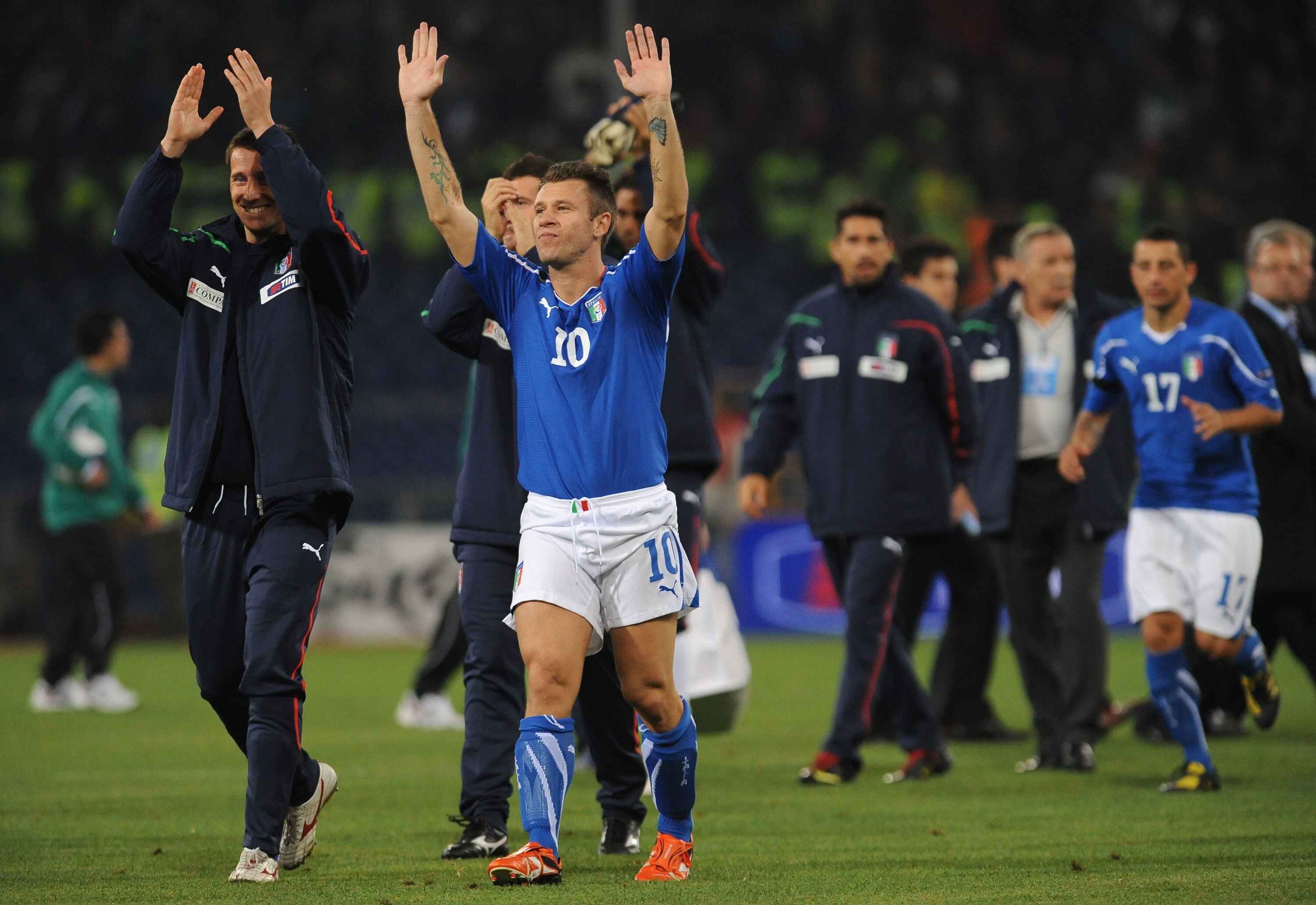 GENOA, ITALY - OCTOBER 12:  Antonio Cassano of Italy salutes the Italian fans after the Uefa Euro 2012 qualifying match between Italy and Serbia was suspended at Luigi Ferraris Stadium on October 12, 2010 in Genoa, Italy.  (Photo by Valerio Pennicino/Gett