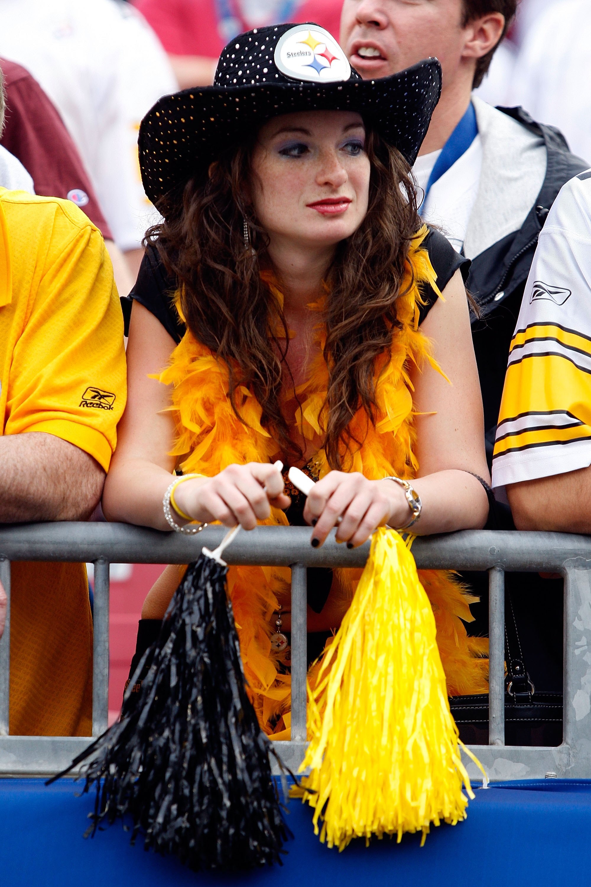TAMPA, FL - FEBRUARY 01:  A fan of the Pittsburgh Steelers looks on against the Arizona Cardinals during Super Bowl XLIII on February 1, 2009 at Raymond James Stadium in Tampa, Florida.  (Photo by Jamie Squire/Getty Images)
