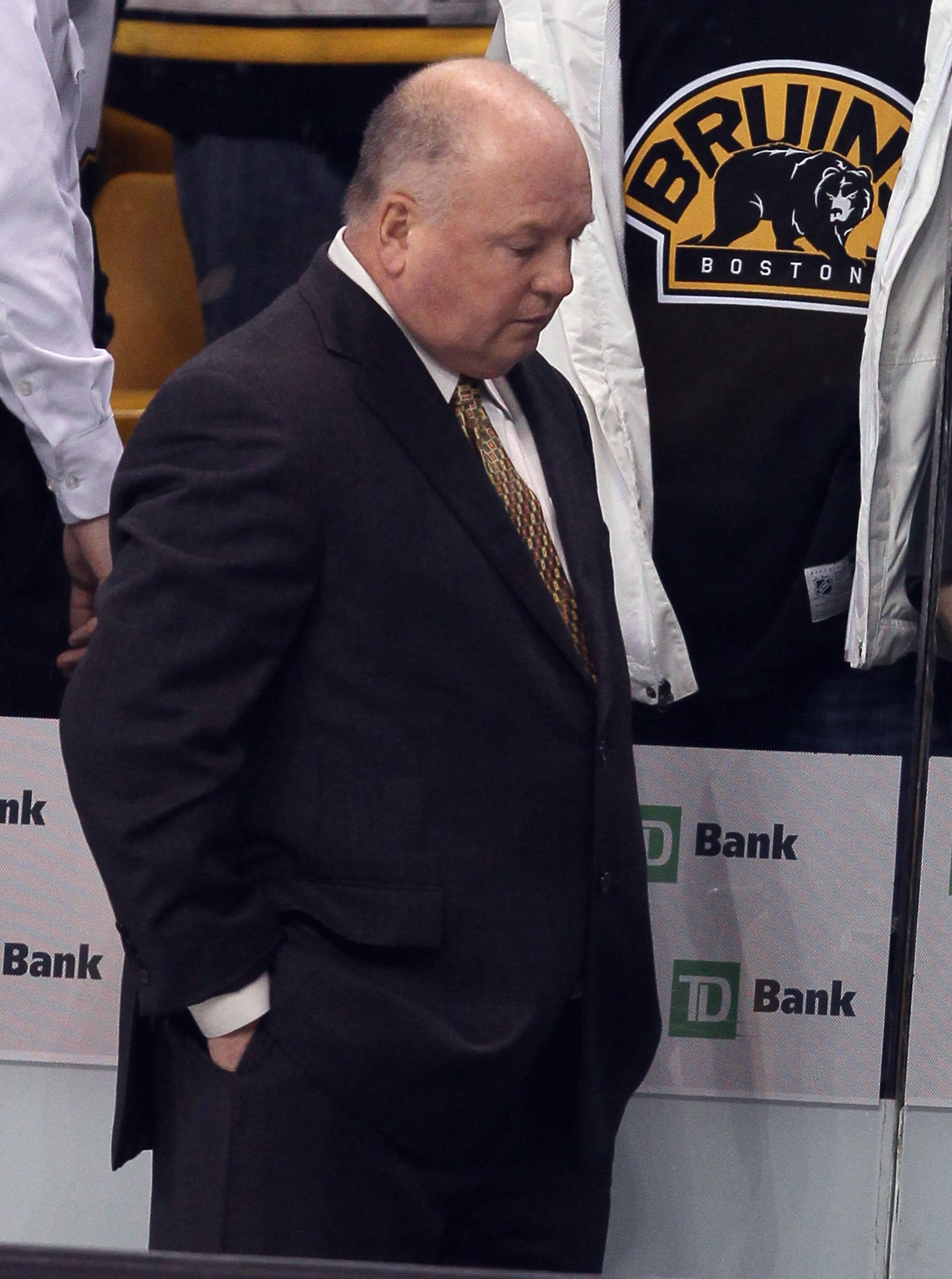 BOSTON, MA - DECEMBER 18:  Head coach Bruce Boudreau of the Washington Captials walks off the bench after the game against the Boston Bruins on December 18, 2010 at the TD Garden in Boston, Massachusetts. The Bruins defeated the Capitals 3-2.  (Photo by E