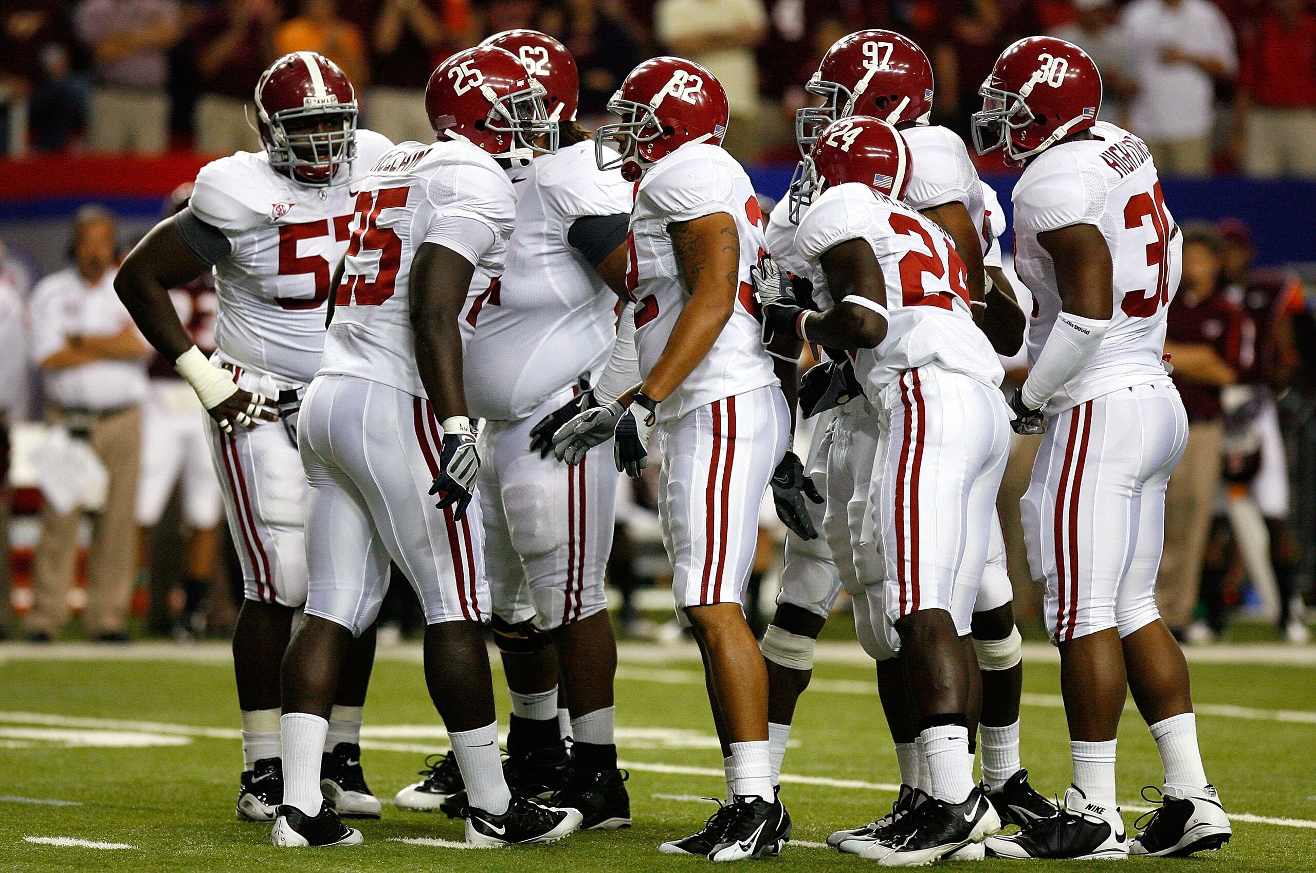 ATLANTA - SEPTEMBER 05: The Alabama Crimson Tide defense against the Virginia Tech Hokies during the Chick-fil-A Kickoff Game at Georgia Dome on September 5, 2009 in Atlanta, Georgia. (Photo by Kevin C. Cox/Getty Images) ATLANTA - SEPTEMBER 05: The Alabama Crimson Tide defense against the Virginia Tech Hokies during the Chick-fil-A Kickoff Game at Georgia Dome on September 5, 2009 in Atlanta, Georgia. (Photo by Kevin C. Cox/Getty Images)