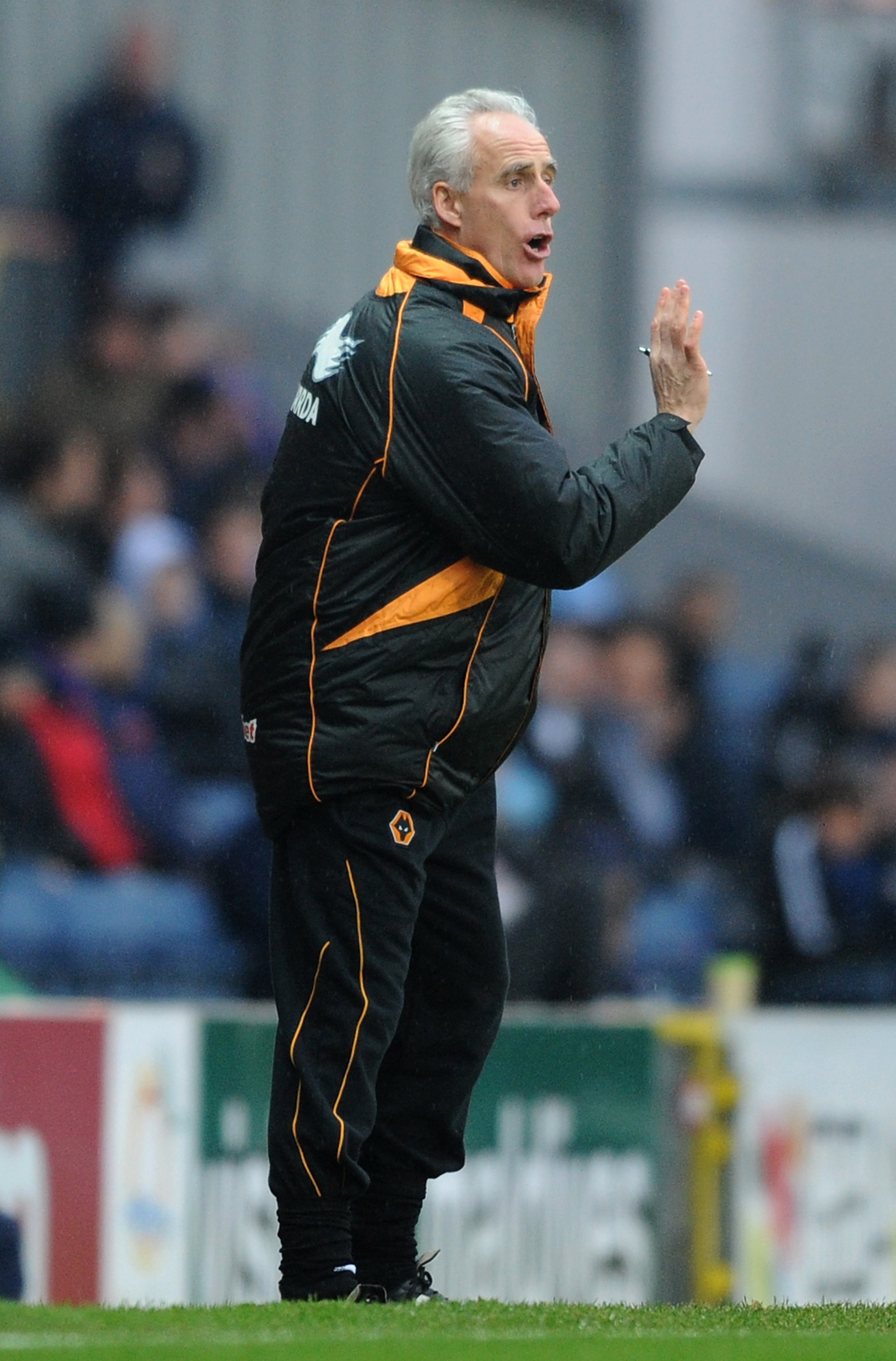 BLACKBURN, ENGLAND - DECEMBER 04:  Wolverhampton Wanderers manager Mick McCarthy gestures from the touchline during the Barclays Premier League match between Blackburn Rovers and Wolverhampton Wanderers at Ewood Park on December 4, 2010 in Blackburn, Engl