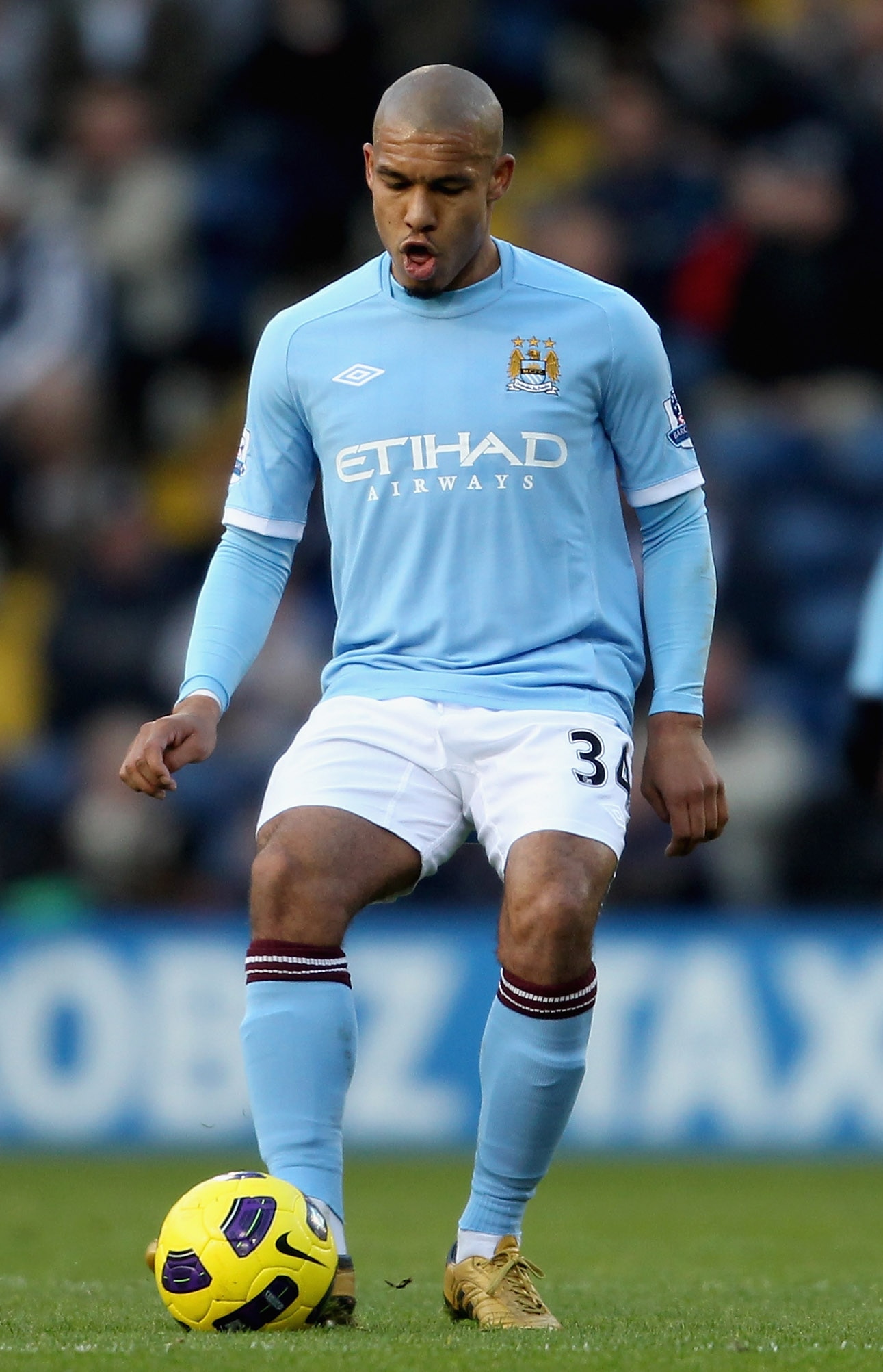 WEST BROMWICH, ENGLAND - NOVEMBER 07: Manchester City's Nigel De Jong in action during the Barclays Premier League match between West Bromwich Albion and Manchester City at The Hawthorns on November 7, 2010 in West Bromwich, England.  (Photo by Scott Heav