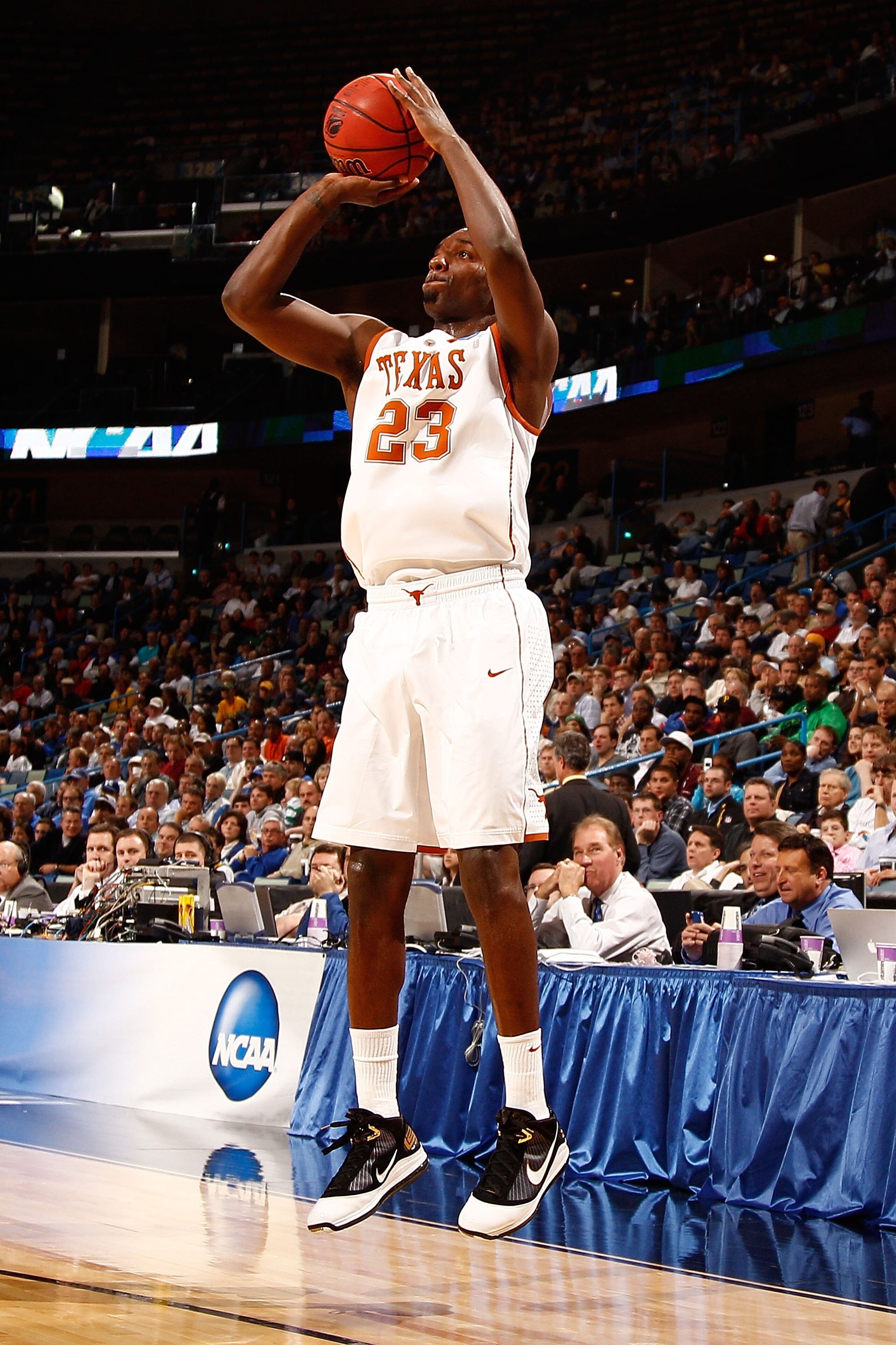 NEW ORLEANS - MARCH 18: Jordan Hamilton #23 of the Texas Longhorns shoots the ball against the Wake Forest Demon Deacons during the first round of the 2010 NCAA men�s basketball tournament at the New Orleans Arena on March 18, 2010 in New Orleans, Louisi NEW ORLEANS - MARCH 18: Jordan Hamilton #23 of the Texas Longhorns shoots the ball against the Wake Forest Demon Deacons during the first round of the 2010 NCAA men�s basketball tournament at the New Orleans Arena on March 18, 2010 in New Orleans, Louisi