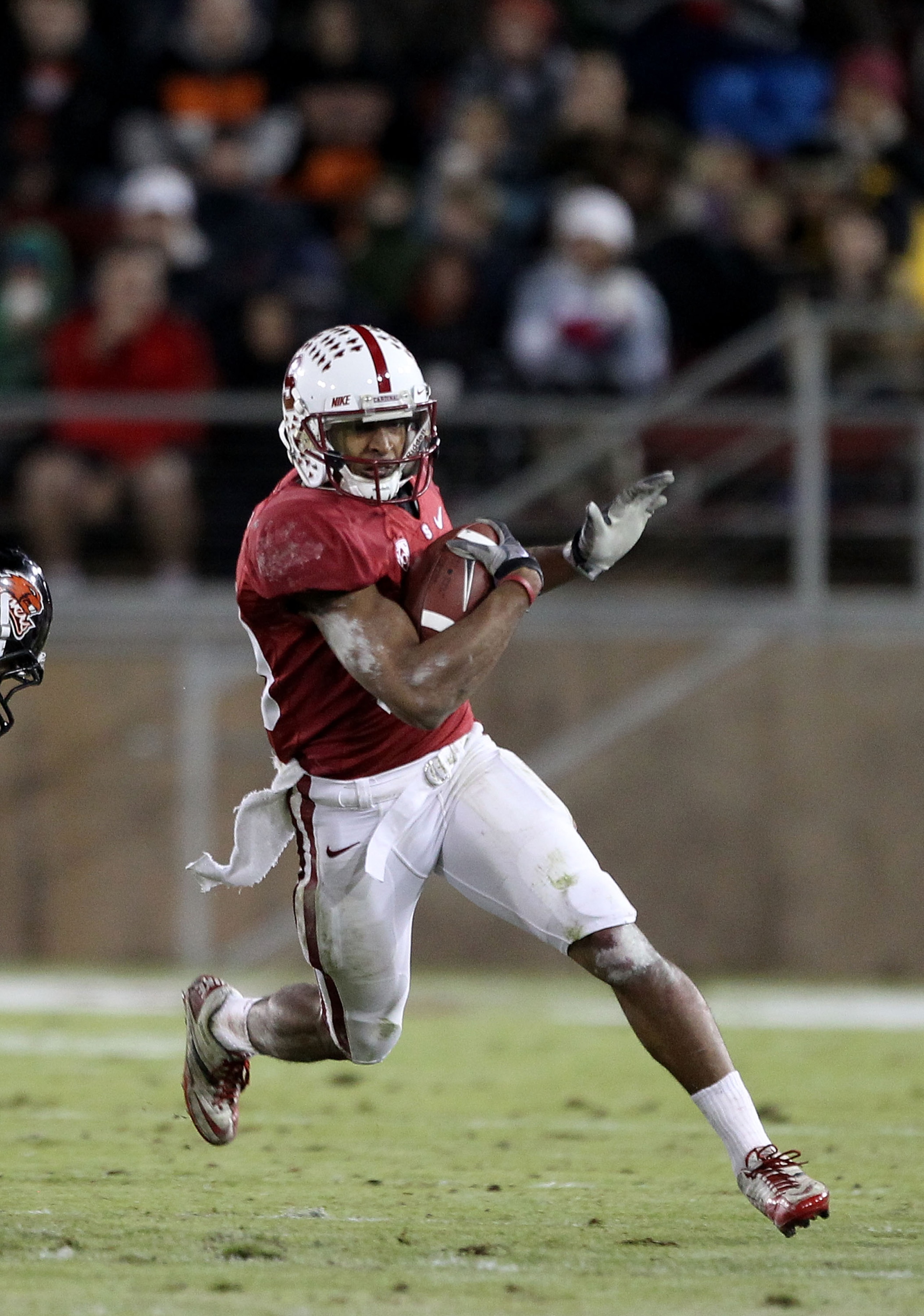 PALO ALTO, CA - NOVEMBER 27:  Doug Baldwin #89 of the Stanford Cardinal in action against the Oregon State Beavers at Stanford Stadium on November 27, 2010 in Palo Alto, California.  (Photo by Ezra Shaw/Getty Images)