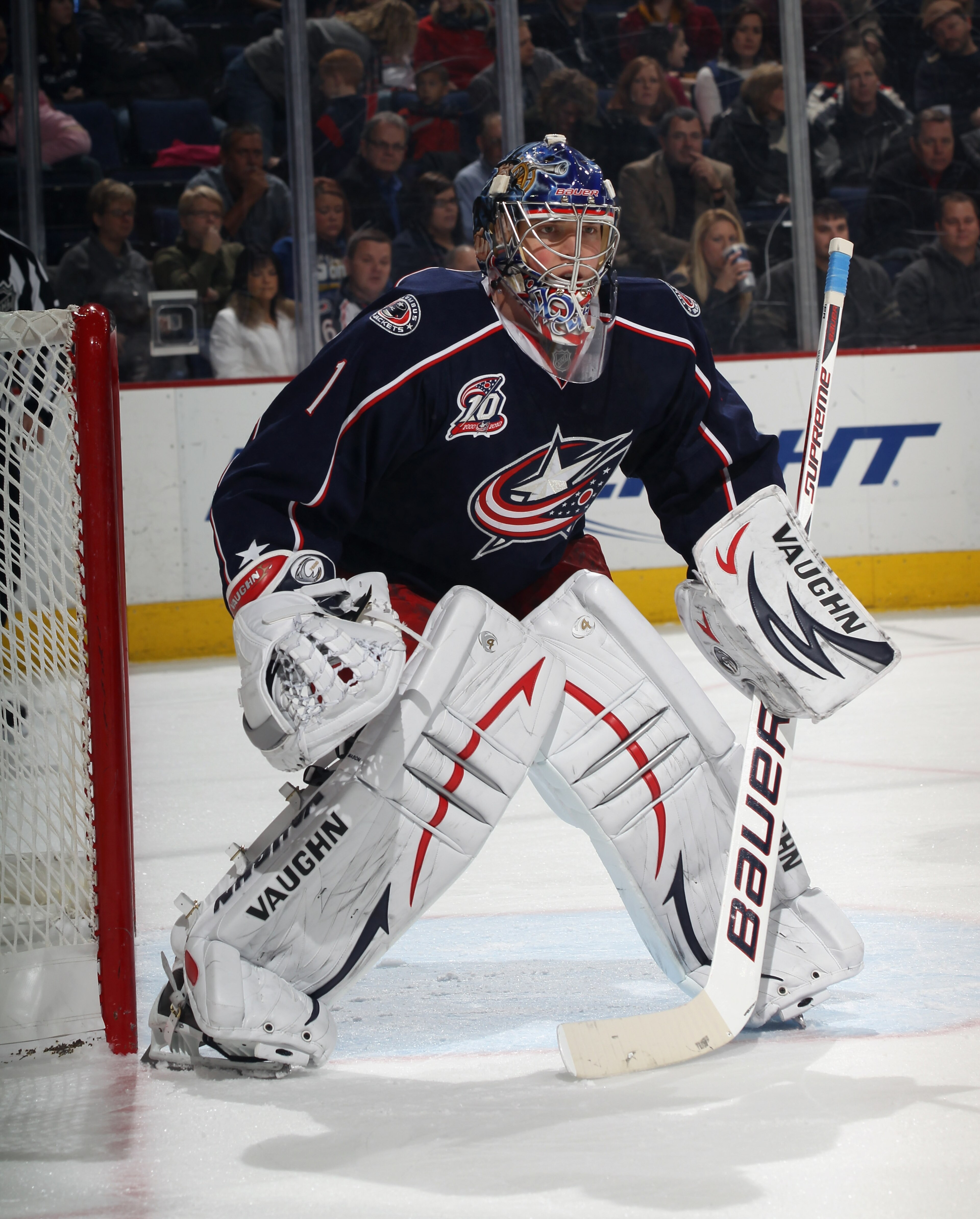 COLUMBUS, OH - DECEMBER 01:  Steve Mason #1 of the Columbus Blue Jackets skates against the Nashville Predators at the Nationwide Arena on December 1, 2010 in Columbus, Ohio.  (Photo by Bruce Bennett/Getty Images)