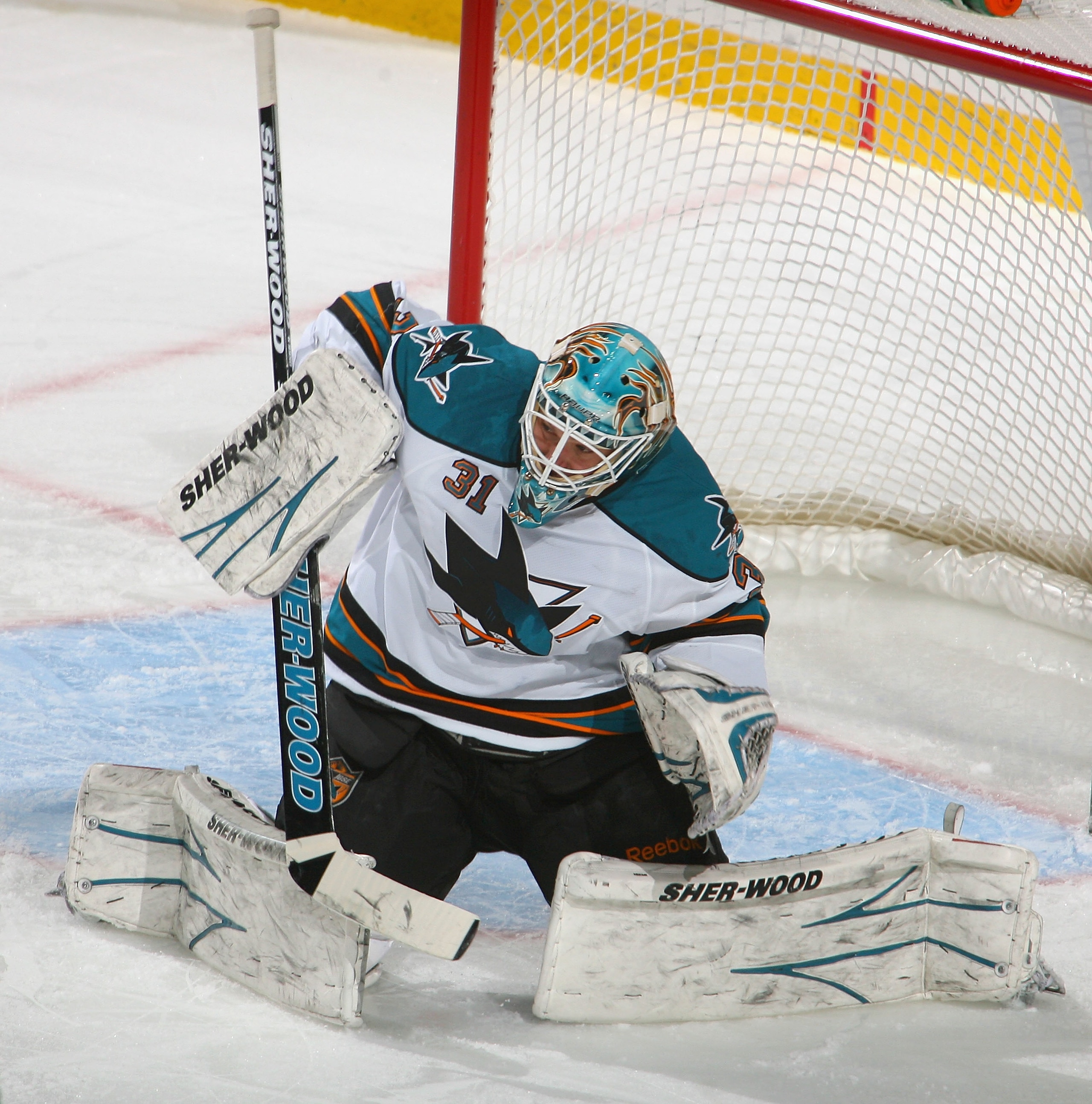 BUFFALO, NY - DECEMBER 09:  Antti Niemi #31 of the San Jose Sharks makes a save against  the Buffalo Sabres  at HSBC Arena on December 9, 2010 in Buffalo, New York.  (Photo by Rick Stewart/Getty Images)
