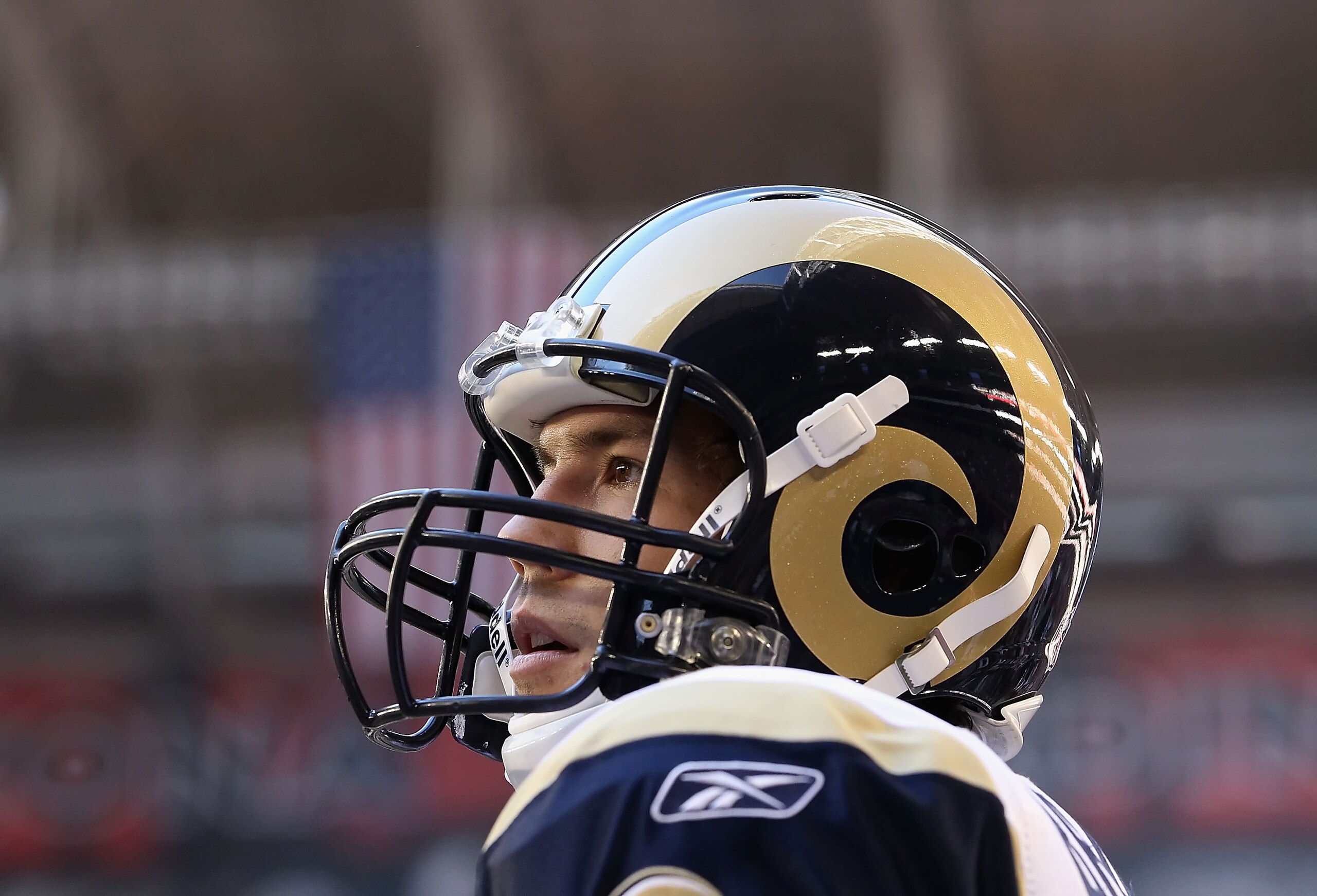 GLENDALE, AZ - DECEMBER 05: Quarterback Sam Bradford #8 of the St. Louis Rams during the NFL game against the Arizona Cardinals at the University of Phoenix Stadium on December 5, 2010 in Glendale, Arizona. The Rams defeated the Cardinals 19-6. (Photo b GLENDALE, AZ - DECEMBER 05: Quarterback Sam Bradford #8 of the St. Louis Rams during the NFL game against the Arizona Cardinals at the University of Phoenix Stadium on December 5, 2010 in Glendale, Arizona. The Rams defeated the Cardinals 19-6. (Photo b