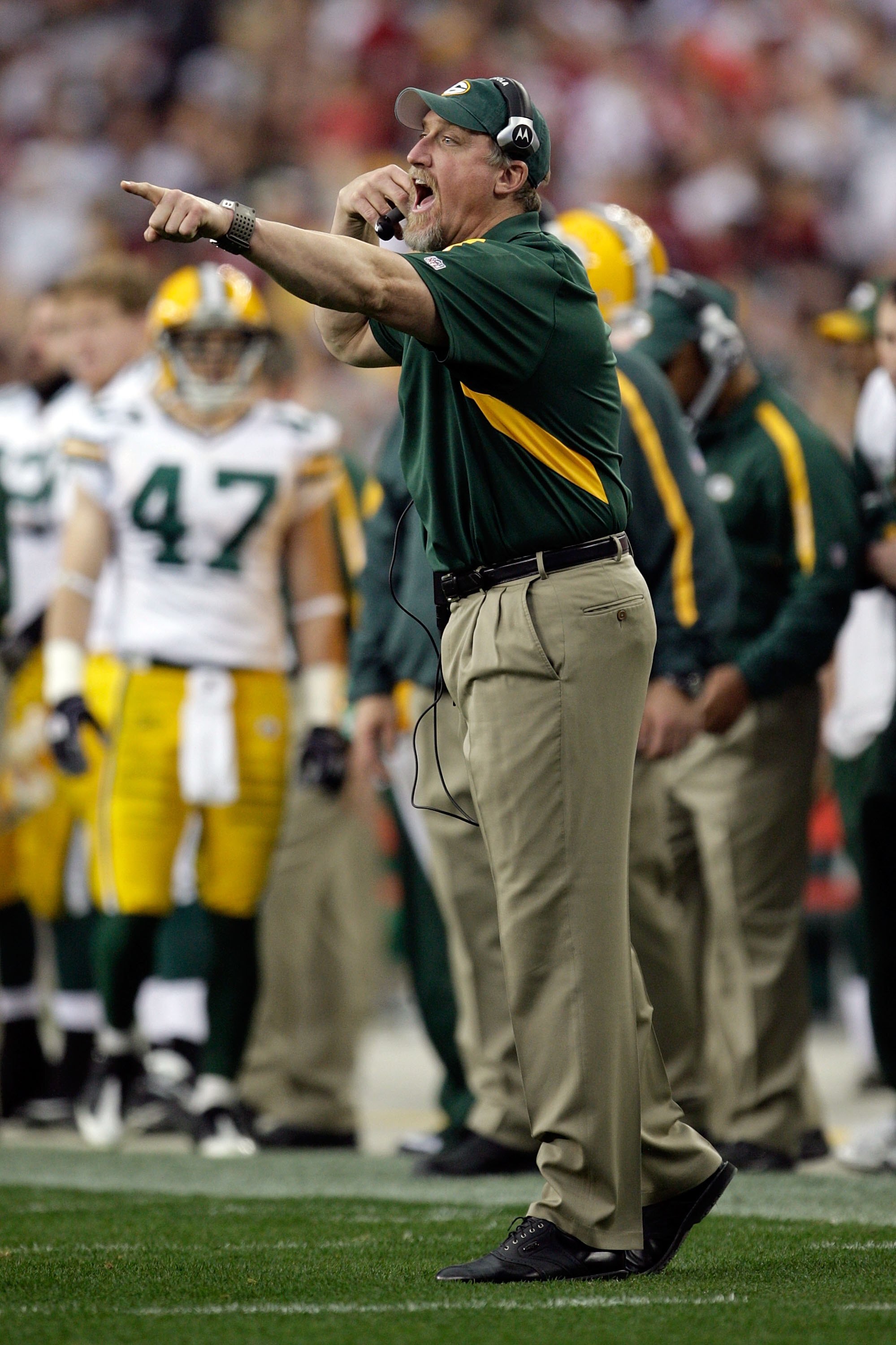 GLENDALE, AZ - JANUARY 03:  Linebackers coach Kevin Greene of the Green Bay Packers calls out against the Arizona Cardinals at University of Phoenix Stadium on January 3, 2010 in Glendale, Arizona.  (Photo by Jamie Squire/Getty Images)