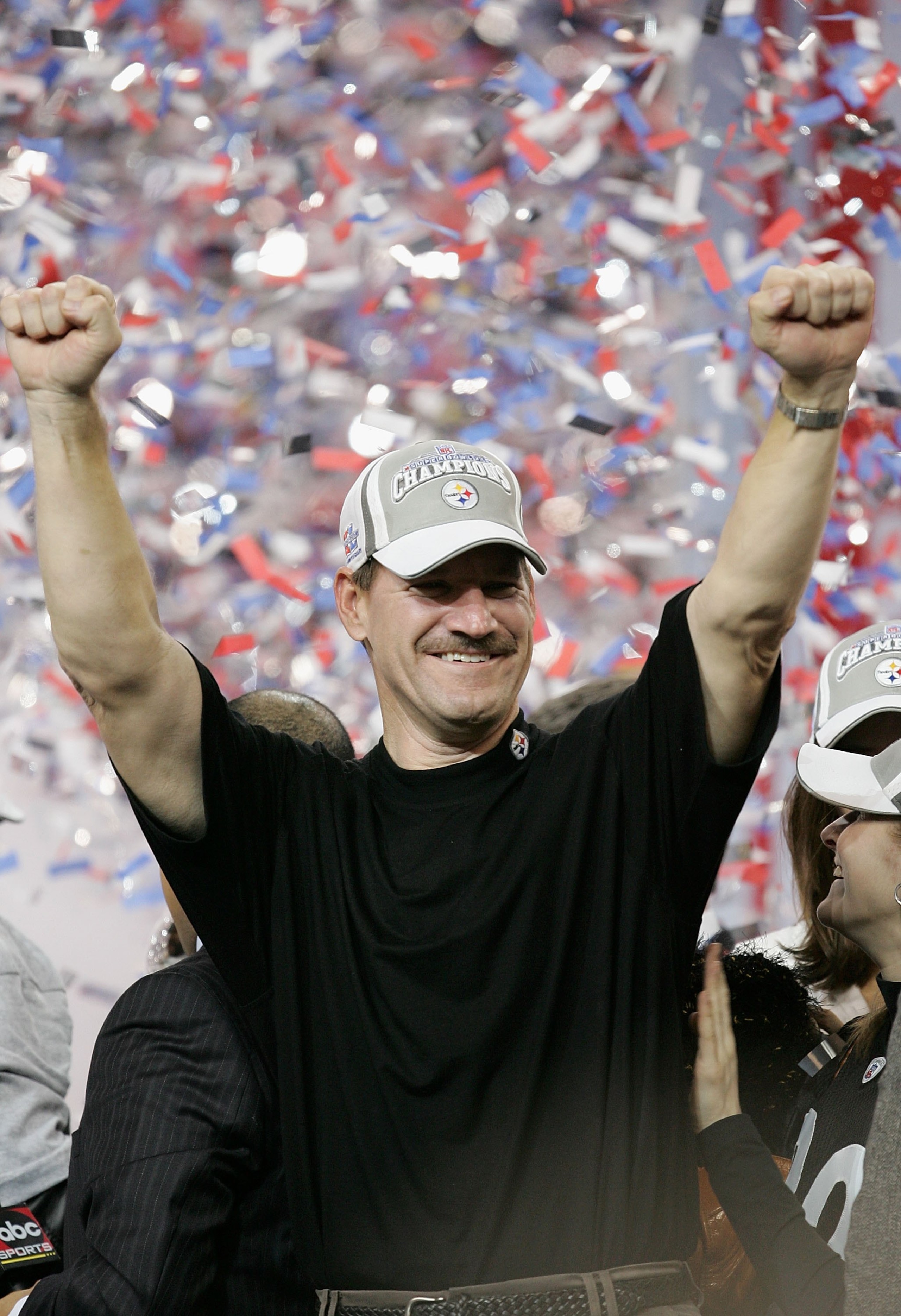 DETROIT - FEBRUARY 05: Head coach Bill Cowher of the Pittsburgh Steelers celebrates after defeating the Seattle Seahawks in Super Bowl XL at Ford Field on February 5, 2006 in Detroit, Michigan.The Steelers defeated the Seahawks 21-10. (Photo by Jonathan DETROIT - FEBRUARY 05: Head coach Bill Cowher of the Pittsburgh Steelers celebrates after defeating the Seattle Seahawks in Super Bowl XL at Ford Field on February 5, 2006 in Detroit, Michigan.The Steelers defeated the Seahawks 21-10. (Photo by Jonathan