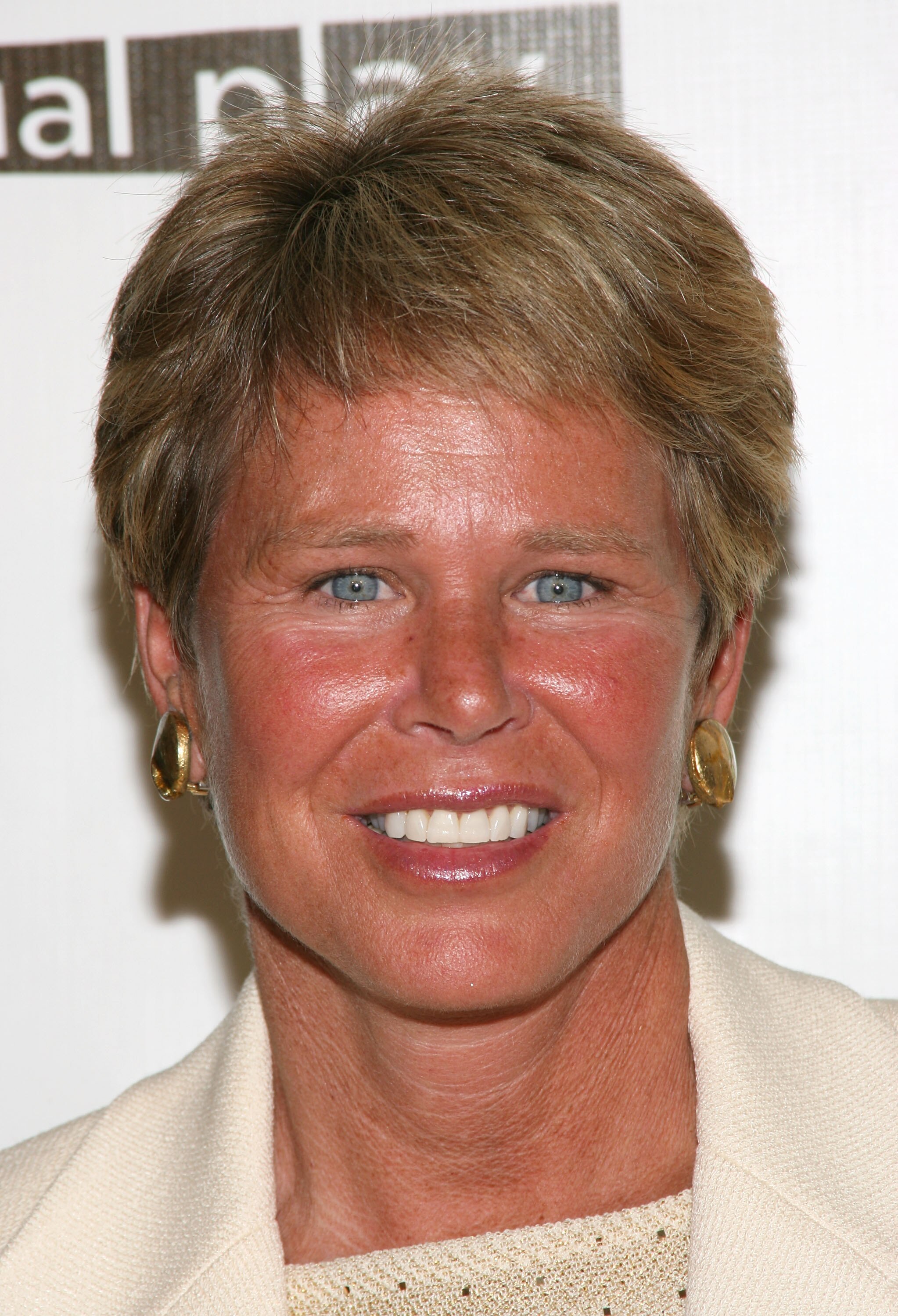 BEVERLY HILLS, CA - APRIL 15:  Basketball player Ann Meyers-Drysdale arrives at  Women's Sports Foundation's 'Billie Awards' held at the Beverly Hilton Hotel on April 15, 2008 in Beverly Hills, California.  (Photo by Frederick M. Brown/Getty Images)