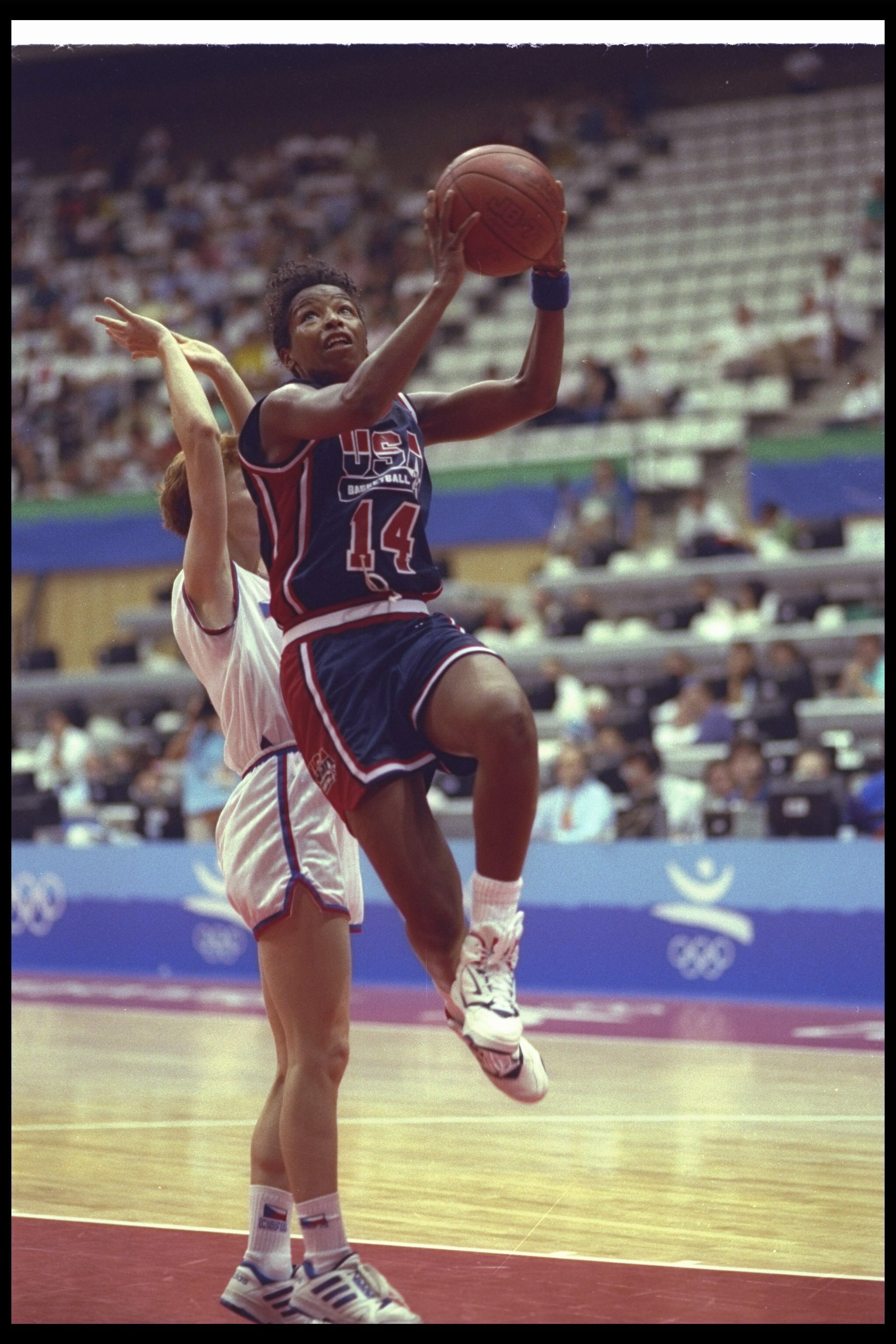 1992:  Cynthia Cooper of the United States goes up for two during a game against the Czech Republic at the Olympic Games in Barcelona, Spain.  USA won the game, 111-55. Mandatory Credit: Mike Powell  /Allsport