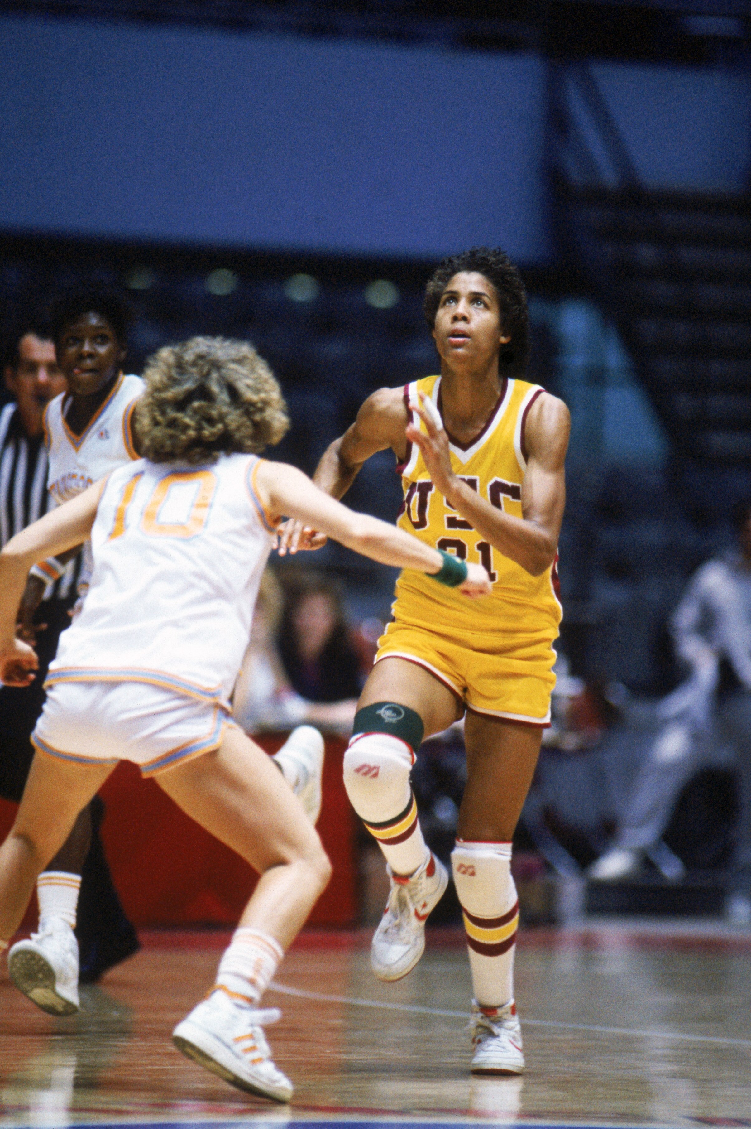 UNDATED- Cheryl Miller #31 of USC Trojans moves for the ball during a women basketball game . Cheryl Miller's college career lasted from 1983-1986. (Photo by: Mike Powell/Getty Images)