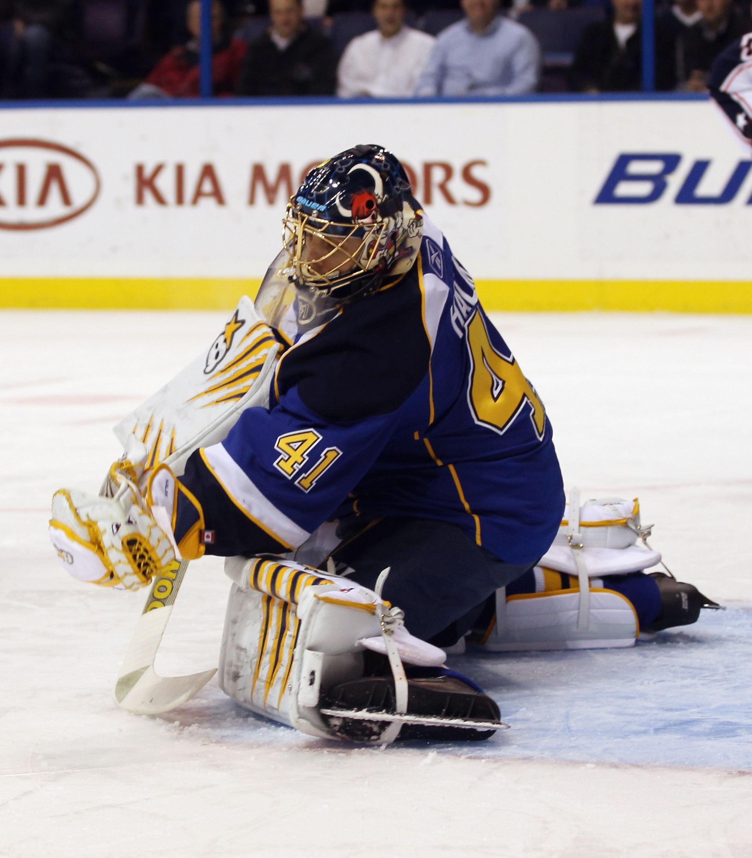 ST LOUIS, MO - DECEMBER 09: Jaroslav Halak #41 of the St. Louis Blues tends net against the Columbus Blue Jackets at the Scottrade Center on December 9, 2010 in St Louis, Missouri. (Photo by Bruce Bennett/Getty Images) ST LOUIS, MO - DECEMBER 09: Jaroslav Halak #41 of the St. Louis Blues tends net against the Columbus Blue Jackets at the Scottrade Center on December 9, 2010 in St Louis, Missouri. (Photo by Bruce Bennett/Getty Images)