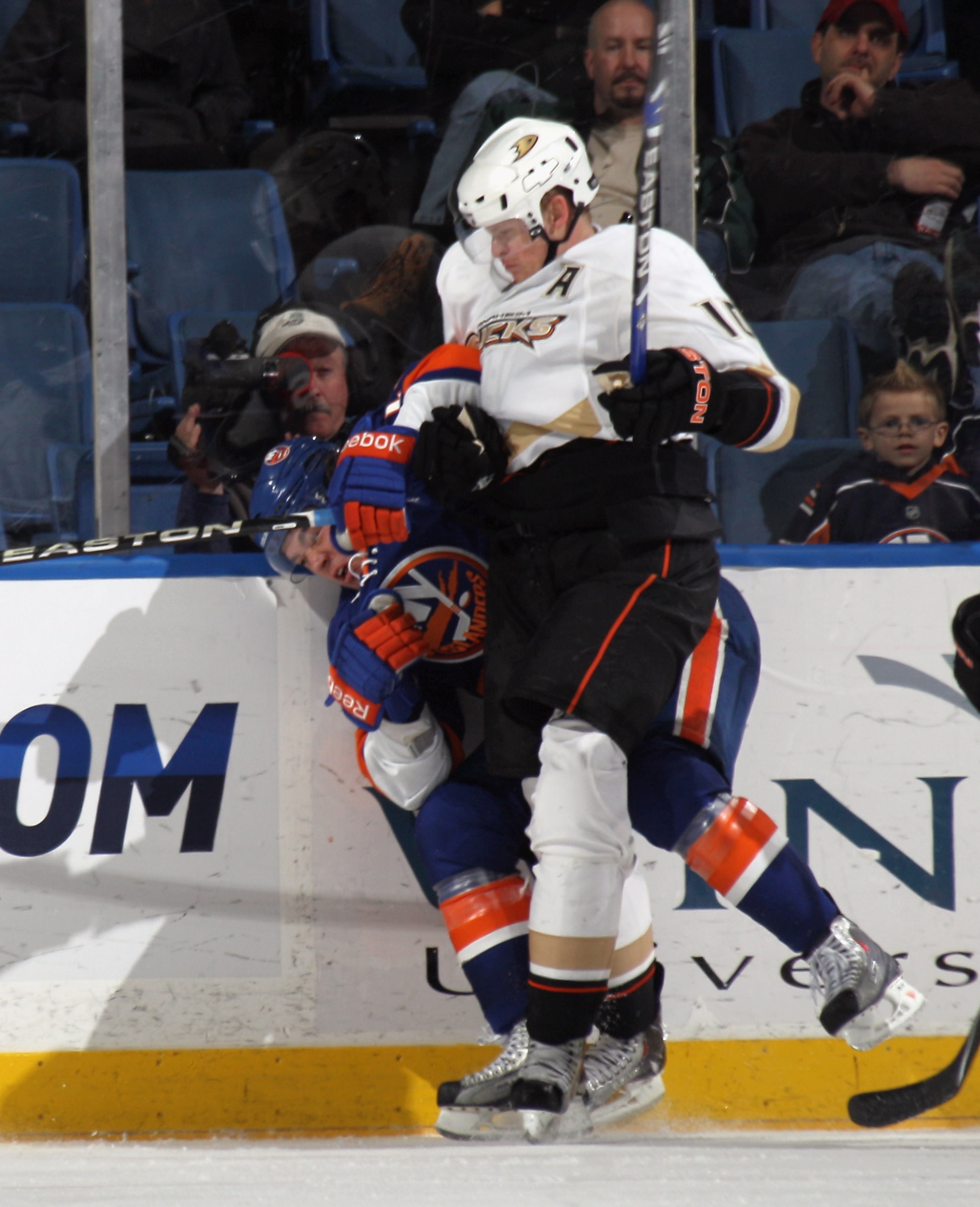 UNIONDALE, NY - DECEMBER 16: Corey Perry #10 of the Anaheim Ducks skates against the New York Islanders at the Nassau Coliseum on December 16, 2010 in Uniondale, New York. (Photo by Bruce Bennett/Getty Images) UNIONDALE, NY - DECEMBER 16: Corey Perry #10 of the Anaheim Ducks skates against the New York Islanders at the Nassau Coliseum on December 16, 2010 in Uniondale, New York. (Photo by Bruce Bennett/Getty Images)