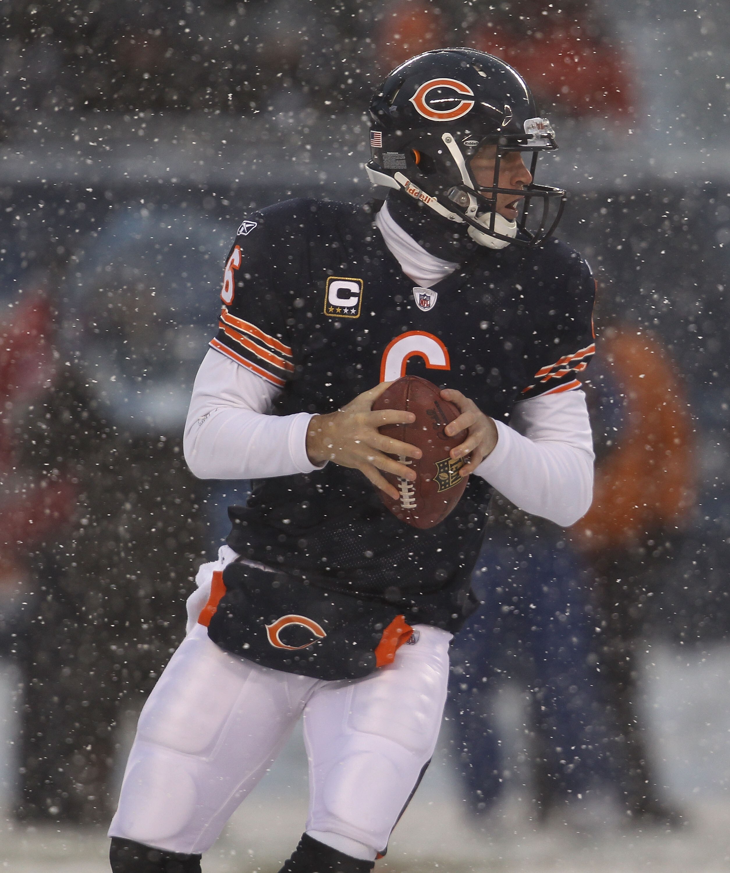 CHICAGO, IL - DECEMBER 12: Jay Cutler #6 of the Chicago Bears looks for a receiver against the New England Patriots at Soldier Field on December 12, 2010 in Chicago, Illinois. The Patriots defeated the Bears 36-7. (Photo by Jonathan Daniel/Getty Images)