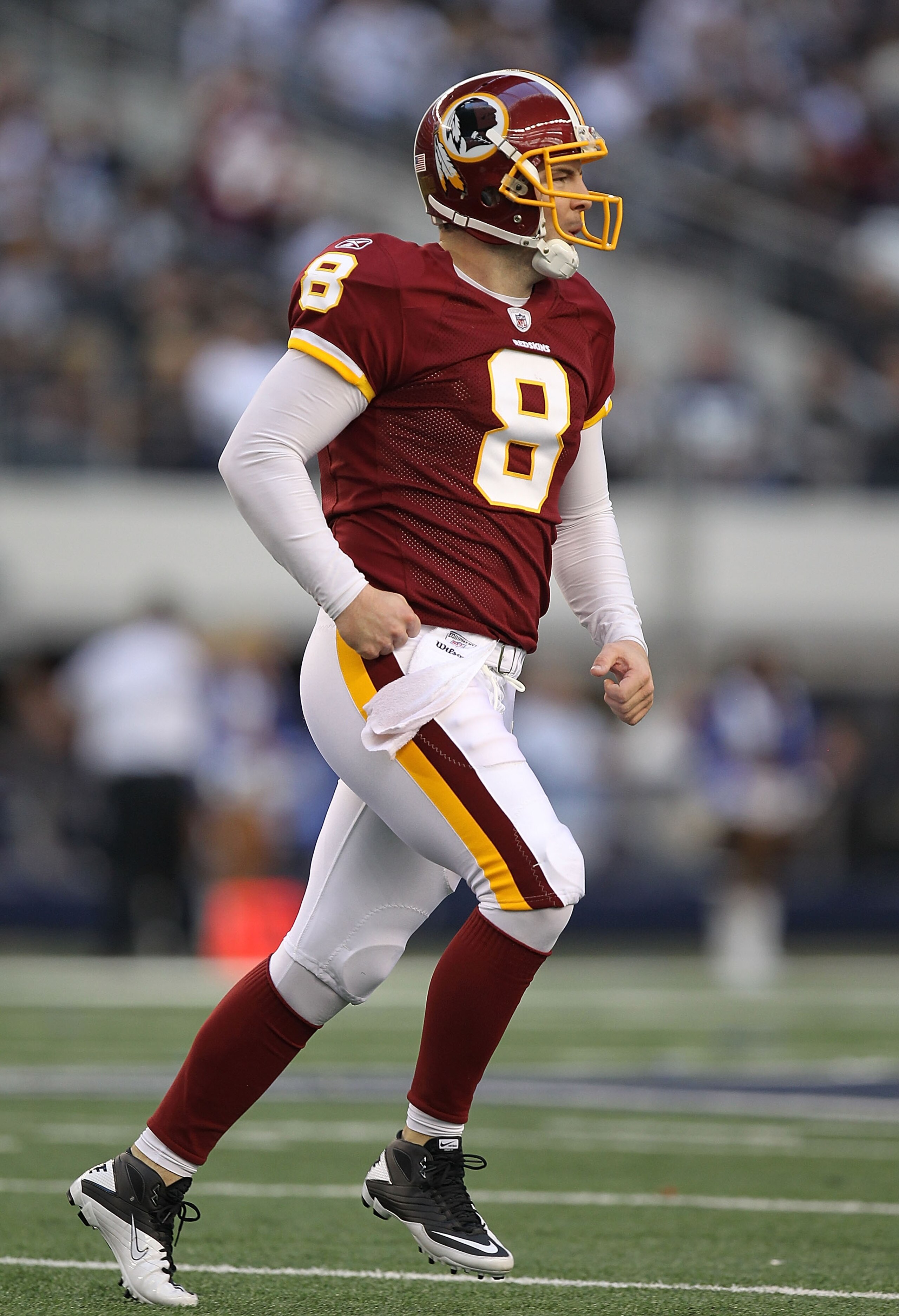 ARLINGTON, TX - DECEMBER 19: Quarterback Rex Grossman #8 of the Washington Redskins during play against the Dallas Cowboys at Cowboys Stadium on December 19, 2010 in Arlington, Texas. (Photo by Ronald Martinez/Getty Images) ARLINGTON, TX - DECEMBER 19: Quarterback Rex Grossman #8 of the Washington Redskins during play against the Dallas Cowboys at Cowboys Stadium on December 19, 2010 in Arlington, Texas. (Photo by Ronald Martinez/Getty Images)