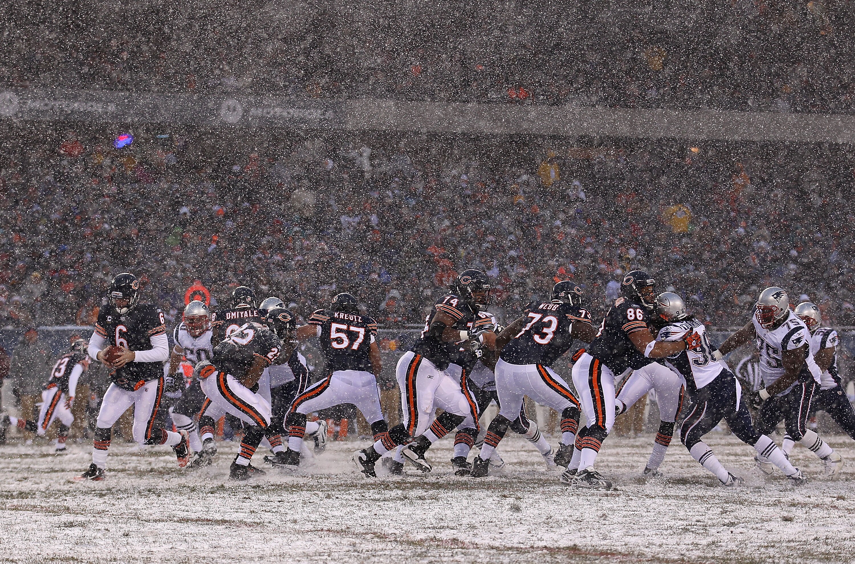 CHICAGO, IL - DECEMBER 12: Jay Culter #6 of the Chicago Bears drops back to pass as the Bears take on the New England Patriots at Soldier Field on December 12, 2010 in Chicago, Illinois. The Patriots defeated the Bears 36-7. (Photo by Jonathan Daniel/Gett