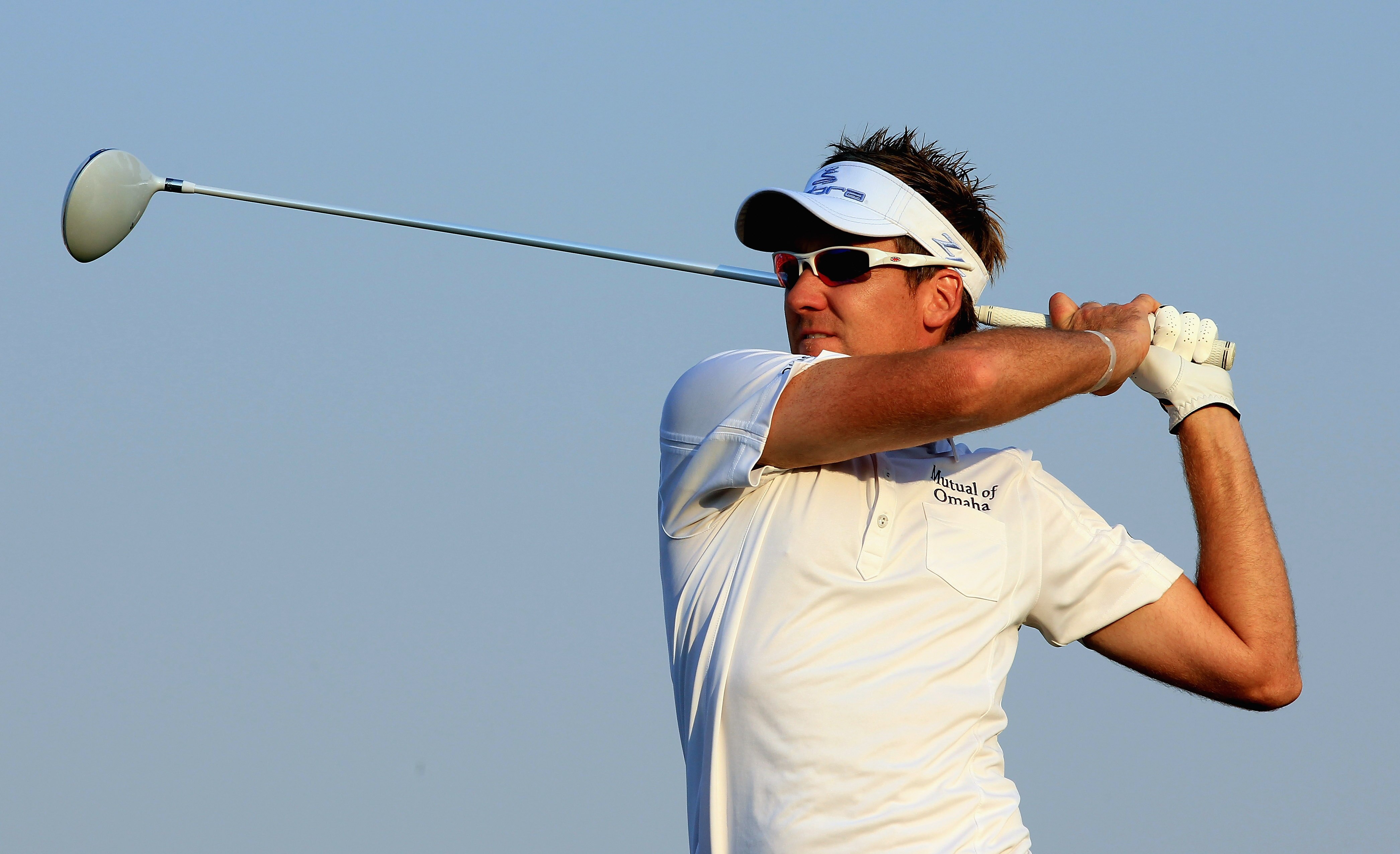 DUBAI, UNITED ARAB EMIRATES - NOVEMBER 28:  Ian Poulter of England in action during the final round of the Dubai World Championship on the Earth Course, Jumeirah Golf Estates on November 28, 2010 in Dubai, United Arab Emirates.  (Photo by Andrew Redington