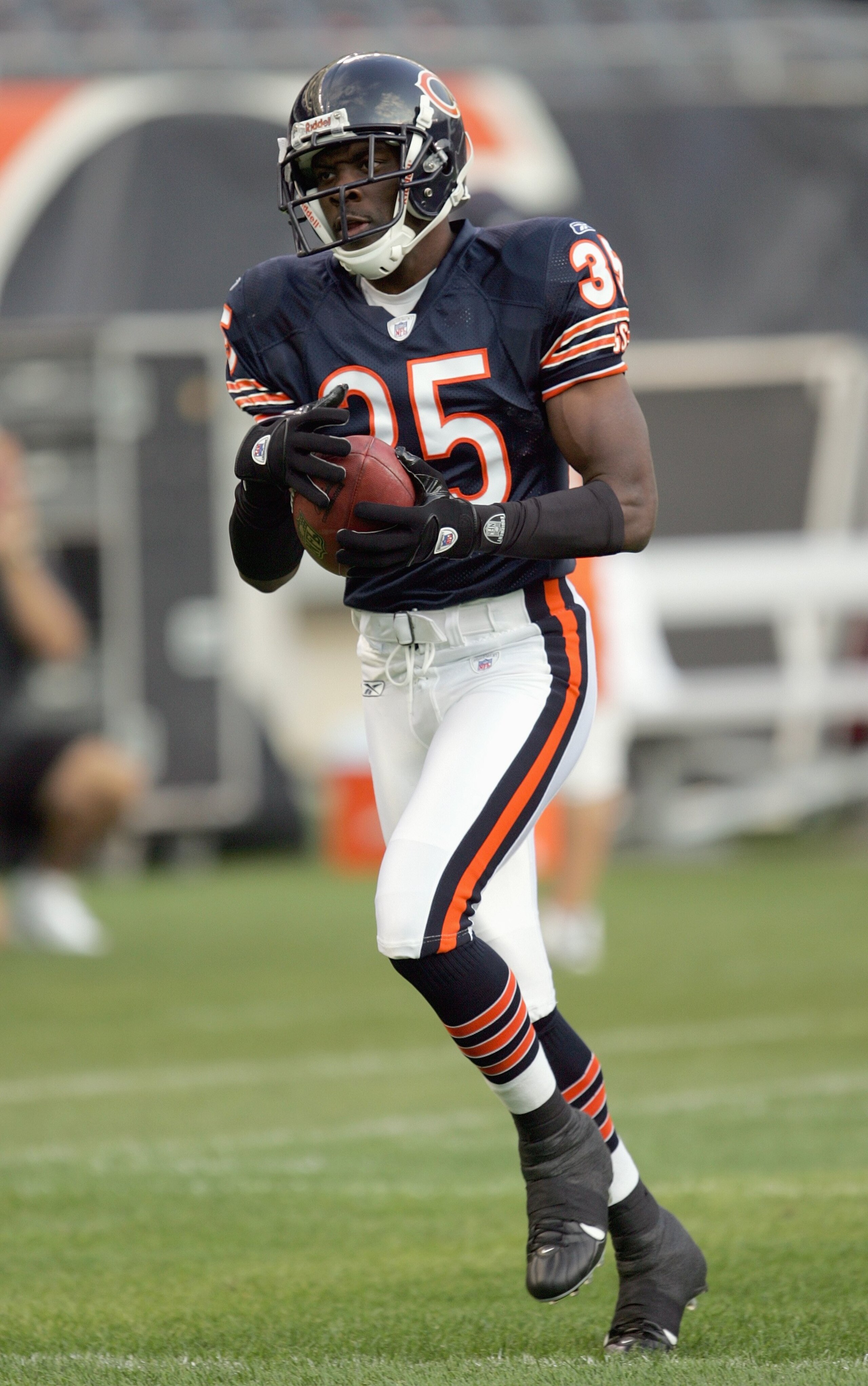 CHICAGO - AUGUST 25:  Corey Graham #35 of the Chicago Bears moves on the field before the game against the San Francisco 49ers on August 25, 2007 at Soldier Field in Chicago, Illinois. (Photo by Jonathan Daniel/Getty Images)