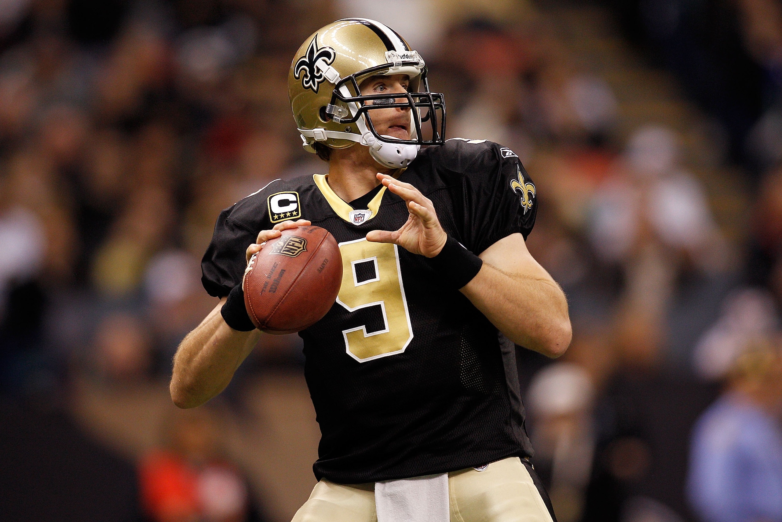 NEW ORLEANS, LA - DECEMBER 12: Drew Brees #9 of the New Orleans Saints looks to throw the ball during the game against the St. Louis Rams at the Louisiana Superdome on December 12, 2010 in New Orleans, Louisiana. (Photo by Chris Graythen/Getty Images) NEW ORLEANS, LA - DECEMBER 12: Drew Brees #9 of the New Orleans Saints looks to throw the ball during the game against the St. Louis Rams at the Louisiana Superdome on December 12, 2010 in New Orleans, Louisiana. (Photo by Chris Graythen/Getty Images)