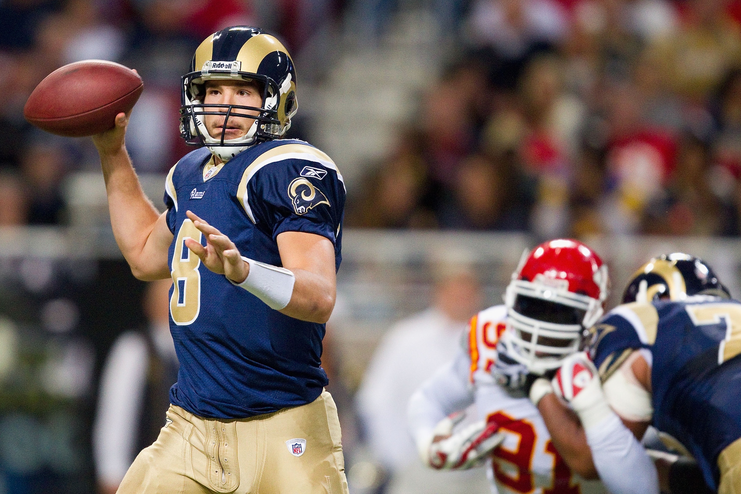 ST. LOUIS, MO - DECEMBER 19: Sam Bradford #8 of the St. Louis Rams passes against the Kansas City Chiefs at the Edward Jones Dome on December 19, 2010 in St. Louis, Missouri.  The Chiefs beat the Rams 27-13.  (Photo by Dilip Vishwanat/Getty Images)