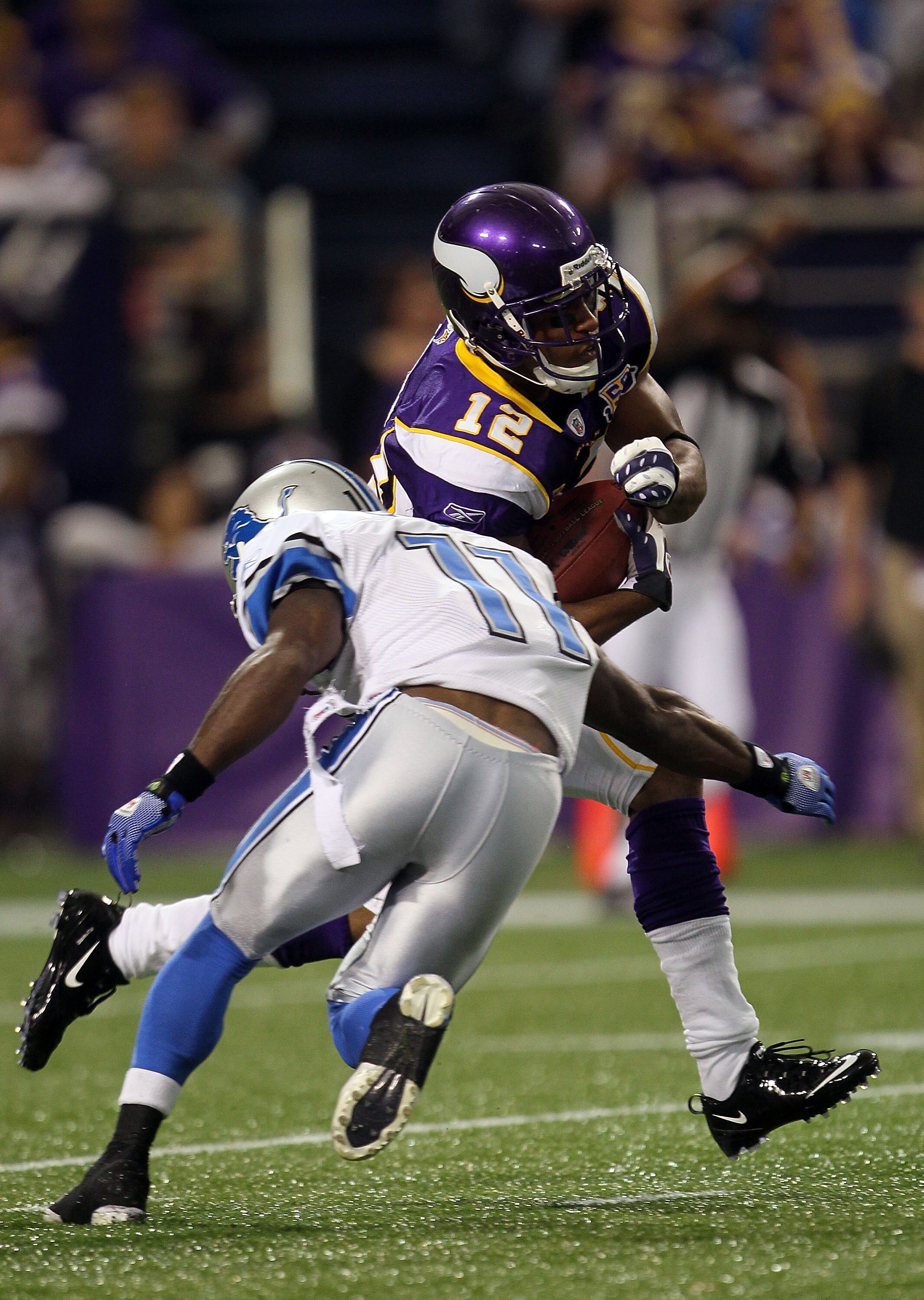 MINNEAPOLIS - SEPTEMBER 26:  Percy Harvin #12 of the Minnesota Vikings plays against the Detroit Lions during the game at Hubert H. Humphrey Metrodome on September 26, 2010 in Minneapolis, Minnesota.  (Photo by Jeff Gross/Getty Images)